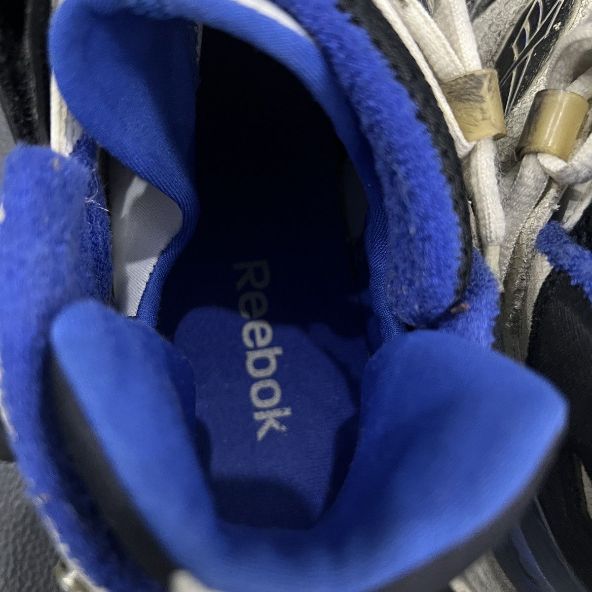 Reebok × Vetements Vetements by Reebok Size US 7 / EU 40 - 15 Thumbnail