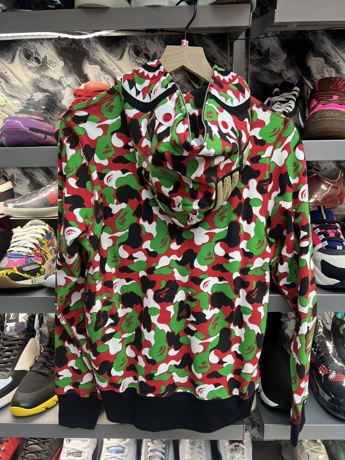 Bape Bape Dubai Bape Shark FullZip Hoodie Size US S / EU 44-46 / 1 - 2 Thumbnail