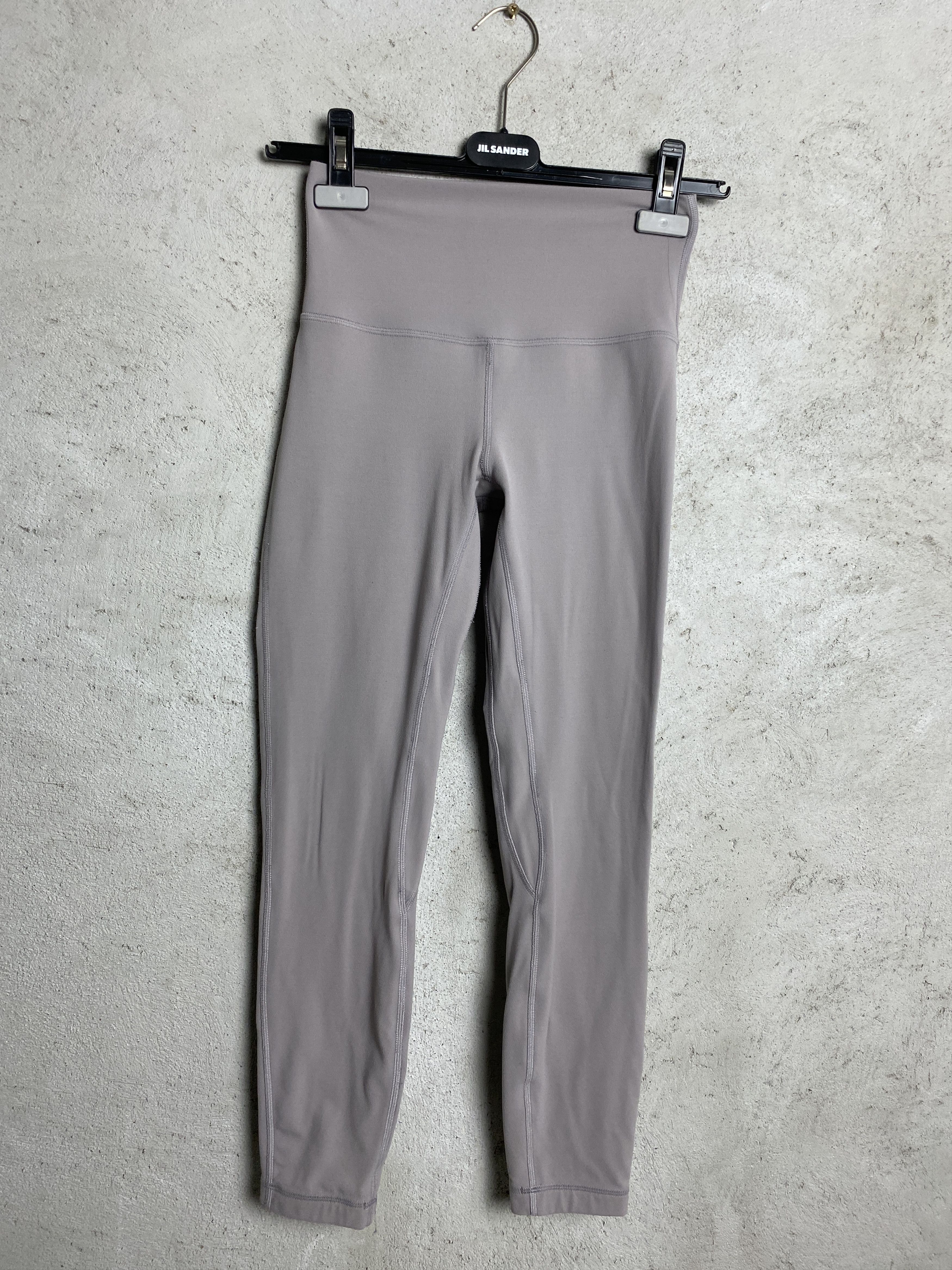 Lululemon Lululemon leggings sport gym yoga pilates Size 27" / US 4 / IT 40 - 2 Thumbnail