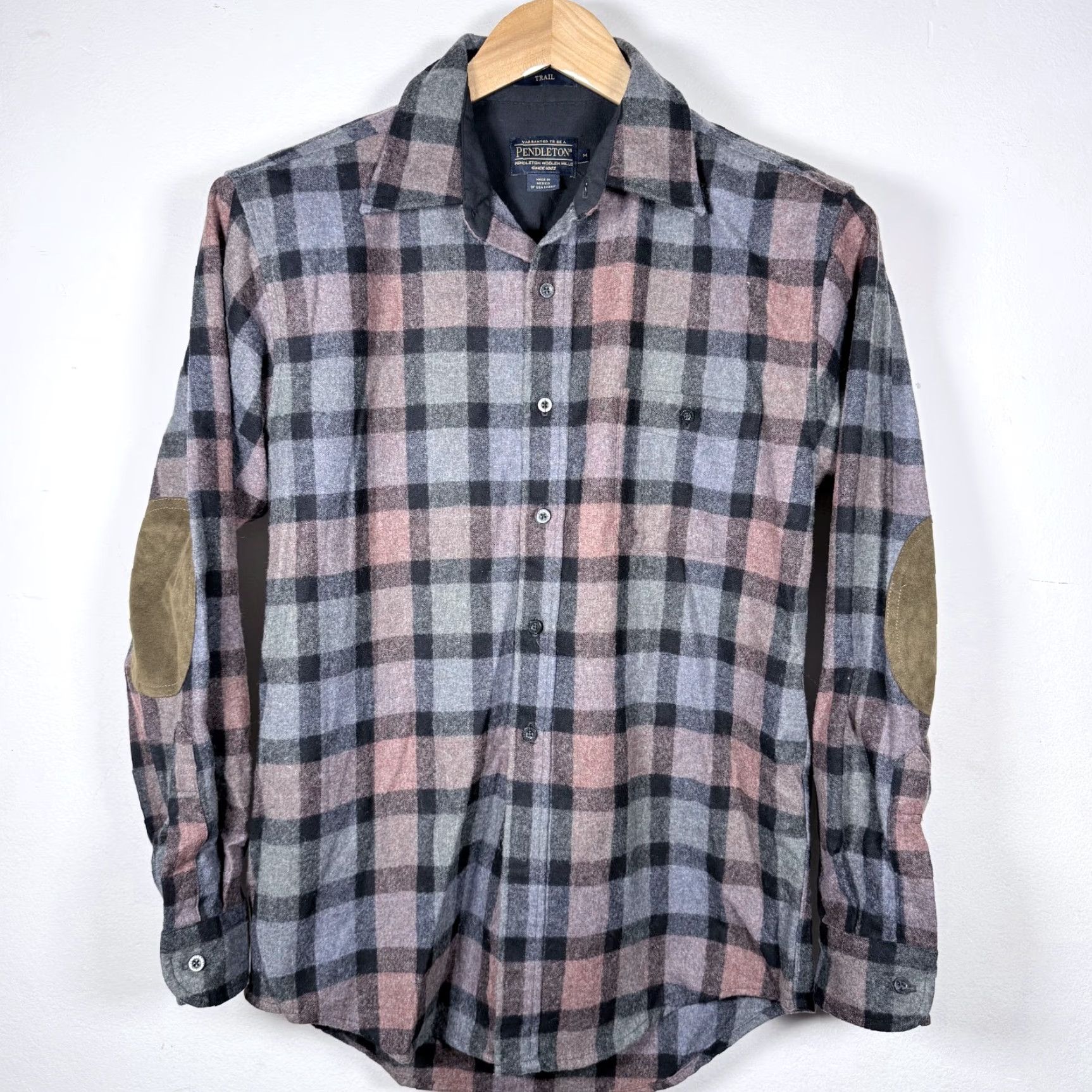 Pendleton VINTAGE Pendleton Shirt Gray Plaid Elbow Patch Men's Medium Size US M / EU 48-50 / 2 - 2 Thumbnail