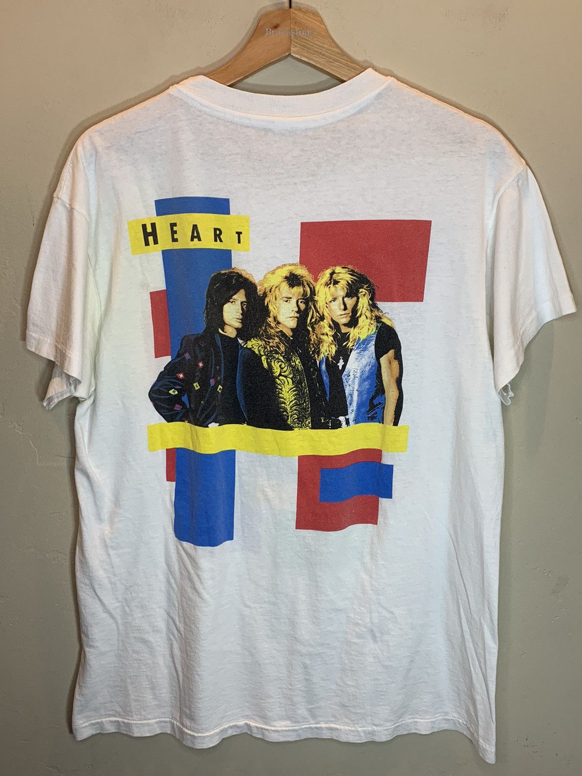 Band Tees *RARE* Vintage 1980 Heart Band Portrait Single Stitch Shirt Size US XL / EU 56 / 4 - 2 Thumbnail