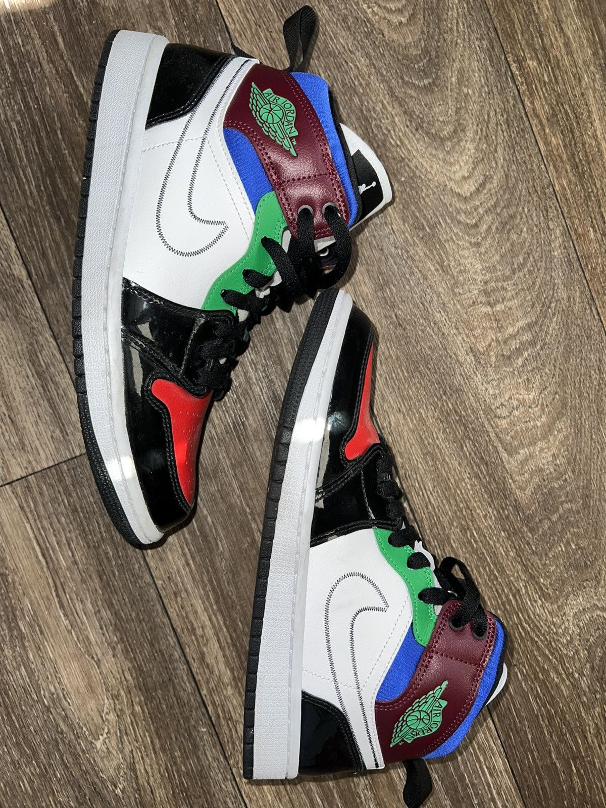 Nike Air Jordan 1 Mid SE Size US 9 / IT 39 - 5 Thumbnail