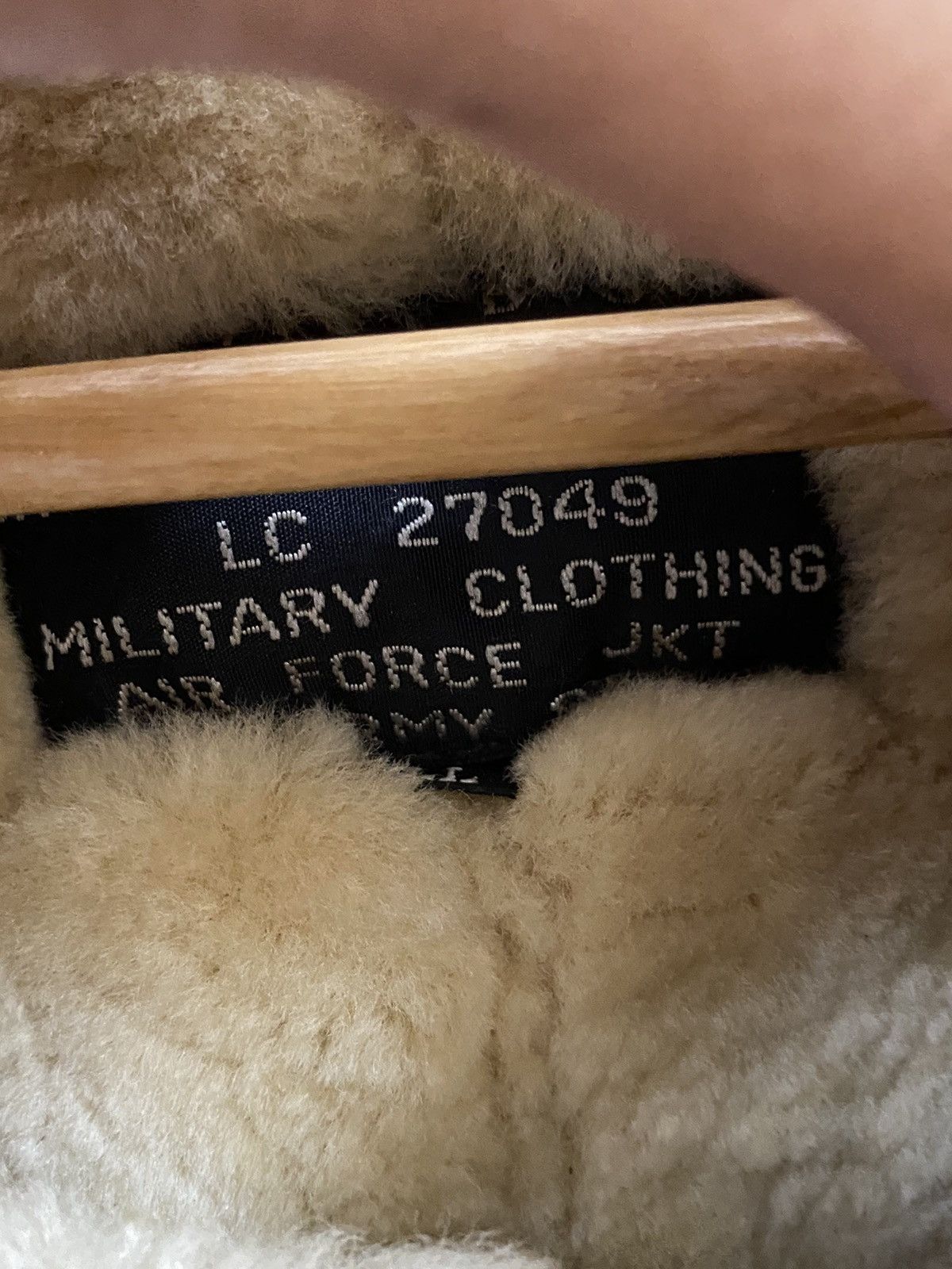 Vintage Vintage B3 Military Air Force Leather Jacket Size US XL / EU 56 / 4 - 12 Thumbnail