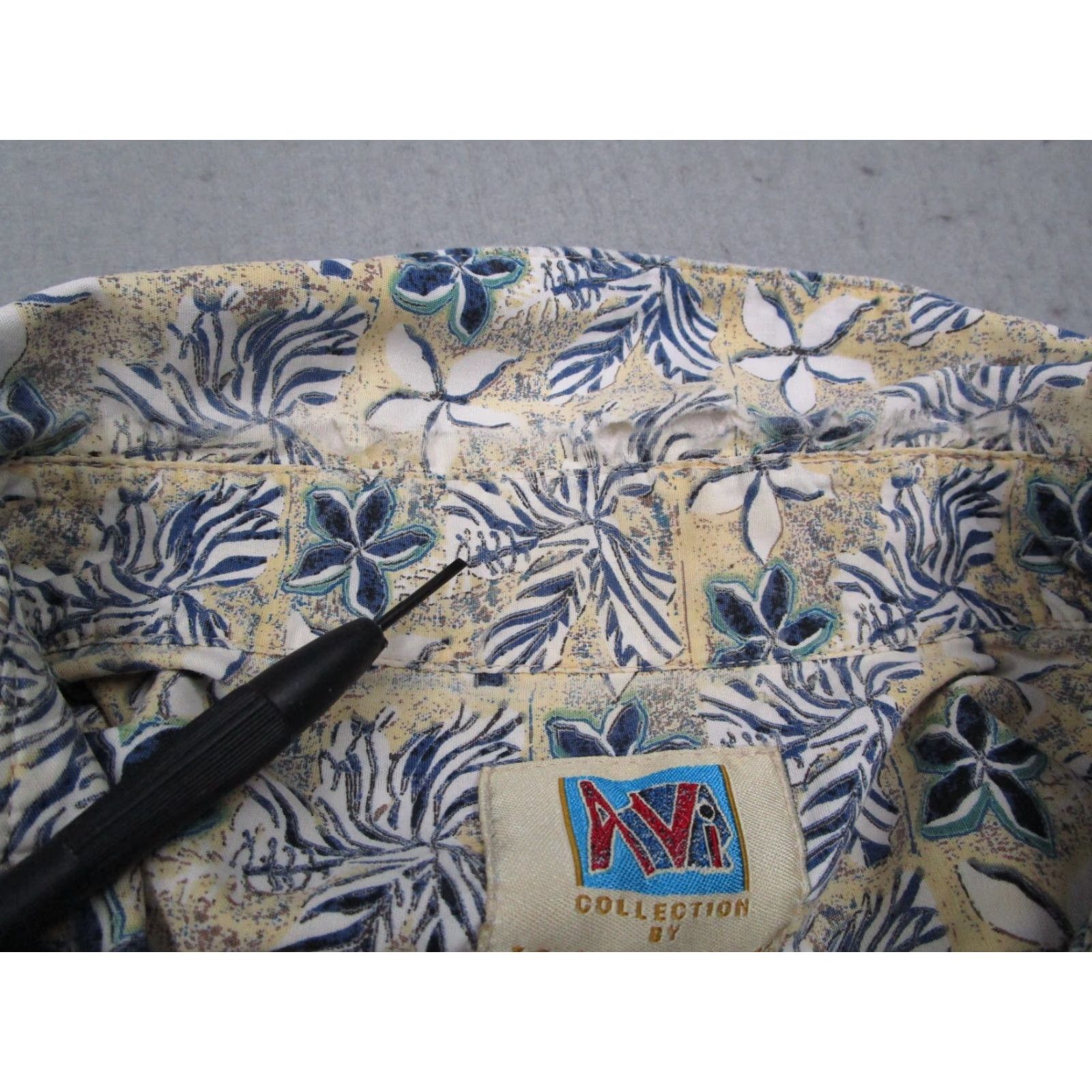 Vintage VINTAGE Kahala Avi Collection Shirt Mens XL Yellow Floral Button-Up Short Sleeve Hawaiian 100% Cotton Logo Embroidered Mens Size US XL / EU 56 / 4 - 4 Thumbnail