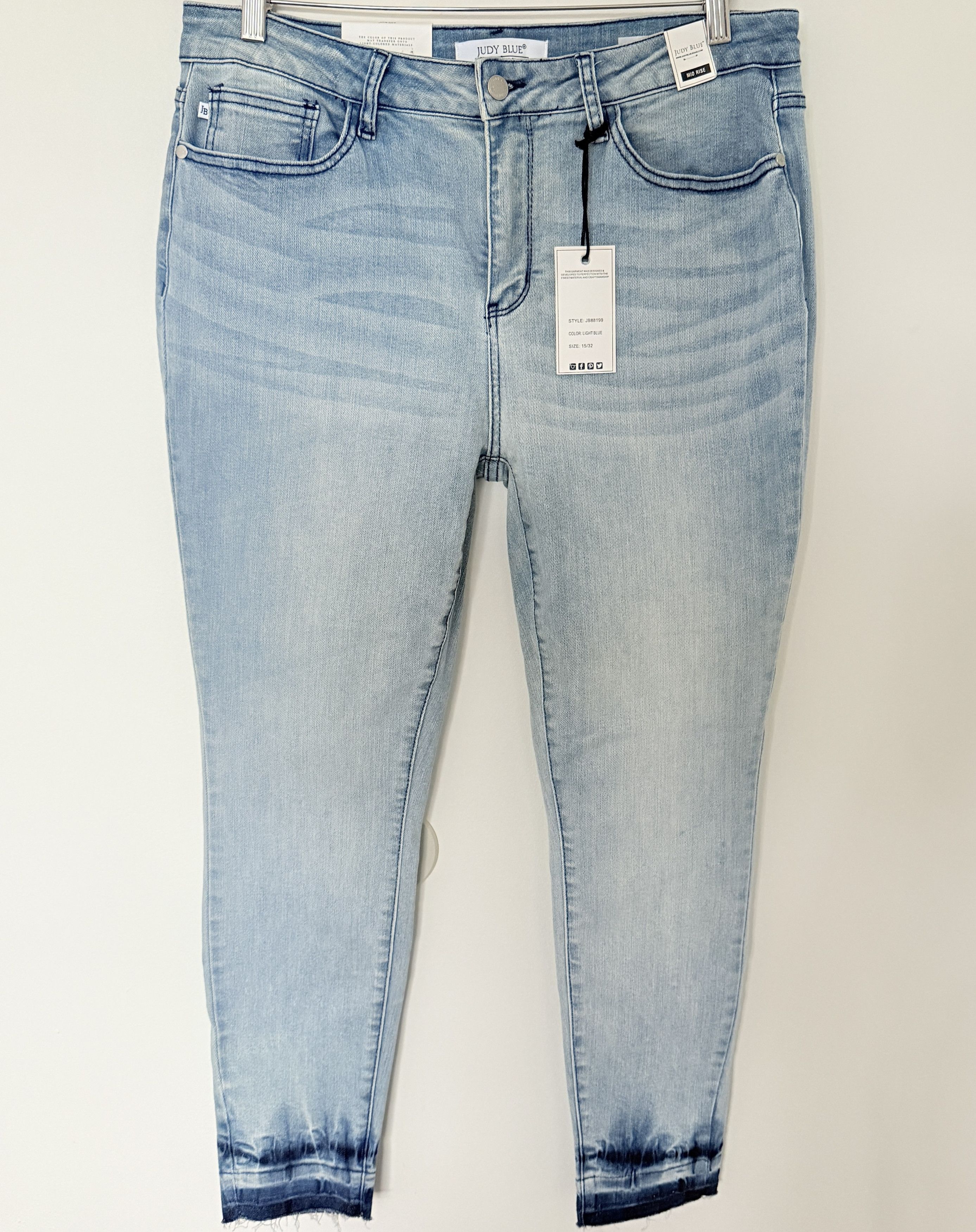 Judy Blue Judy Blue Mid Rise Tie Dye Hem Skinny Fit Light Blue Jeans Size 33" - 2 Thumbnail
