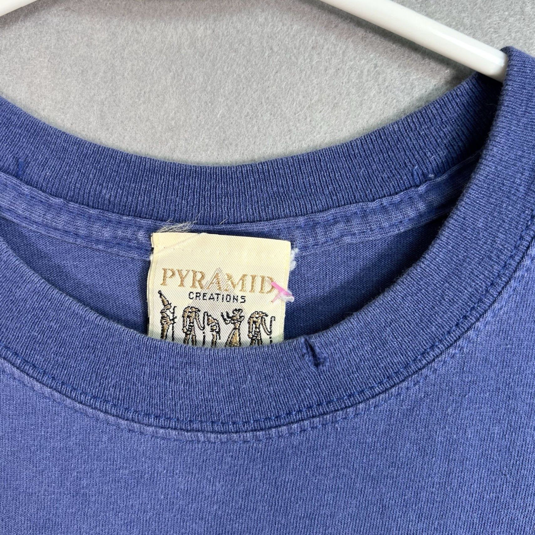 Vintage VINTAGE Pyramid Creations Las Vegas T Shirt Adult Large Blue Mens 1990s Graphic Tee Modern Sportswear/Beach Decade 90s Mens Large Blue Shirt Size US L / EU 52-54 / 3 - 6 Thumbnail