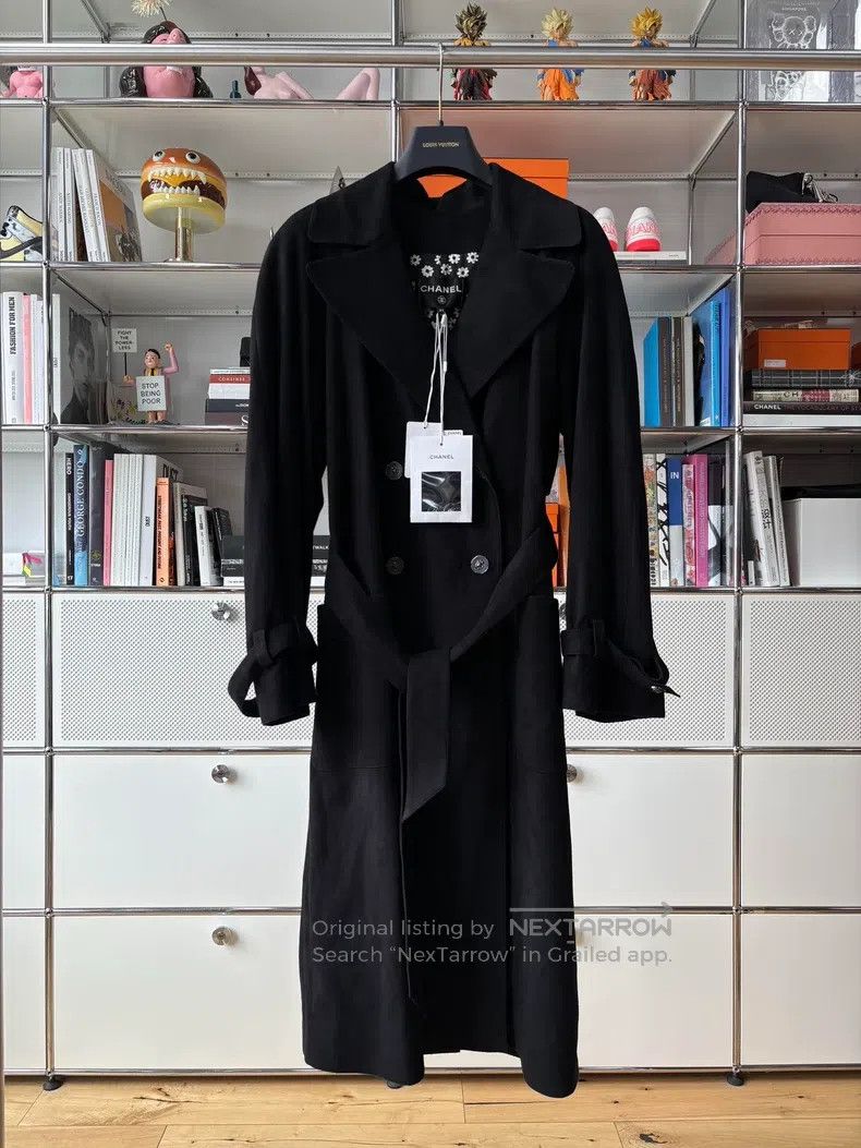 Chanel Chanel Black long windbreaker jacket Size XXS / US 00 / IT 34 - 1 Thumbnail