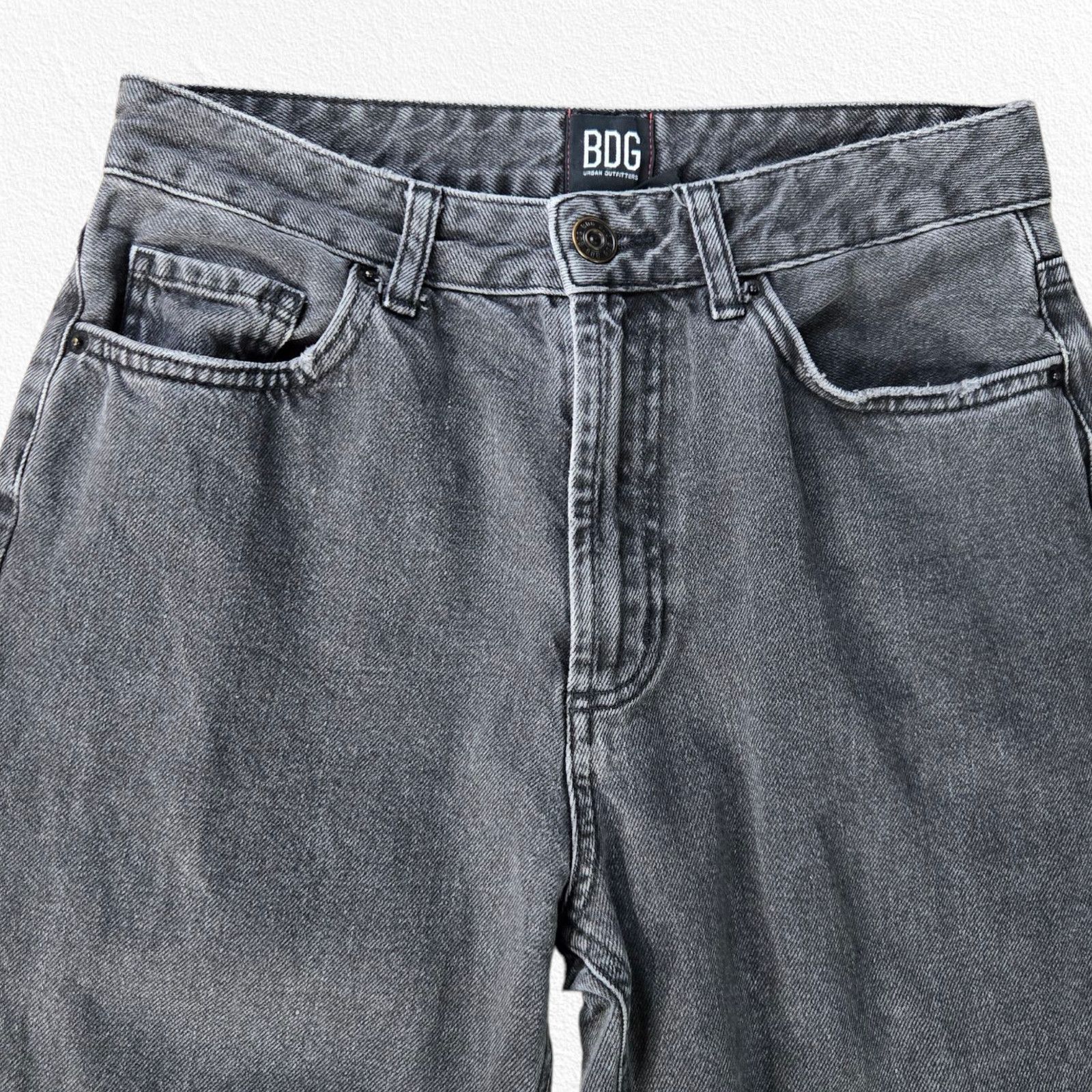 Bdg BDG Black Wash High Waisted Mom Fit Jeans Size 26 Size 26" / US 2 / IT 38 - 4 Thumbnail