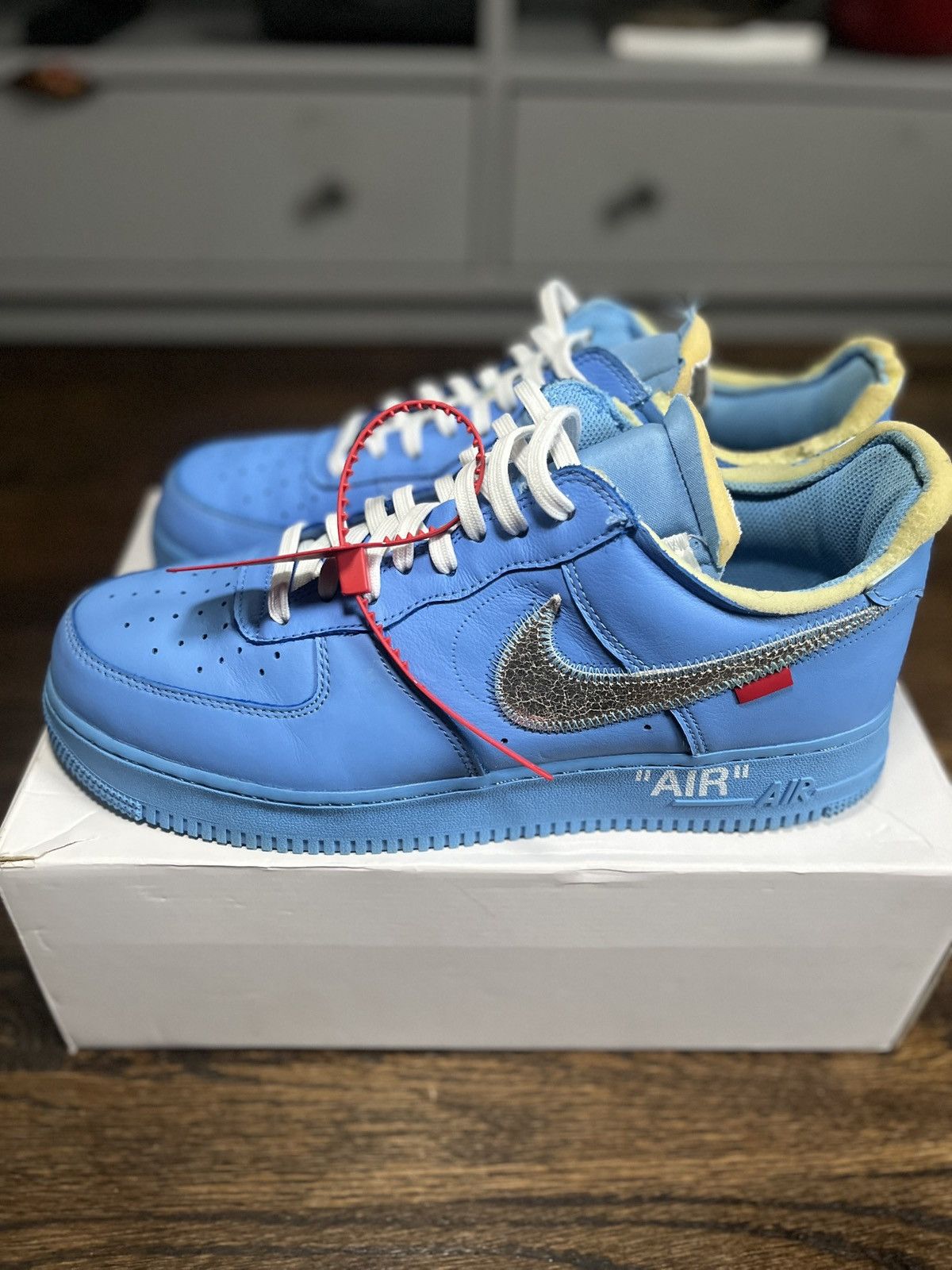 Nike × Off-White Nike Air Force 1 | Off-White “MCA” Size US 11.5 / EU 44-45 - 3 Thumbnail