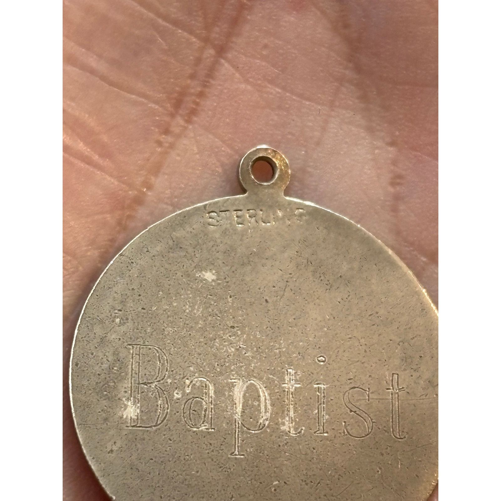 non Vintage Sterling Silver Baptist Praying Hands Medal Pendant Size ONE SIZE - 3 Thumbnail