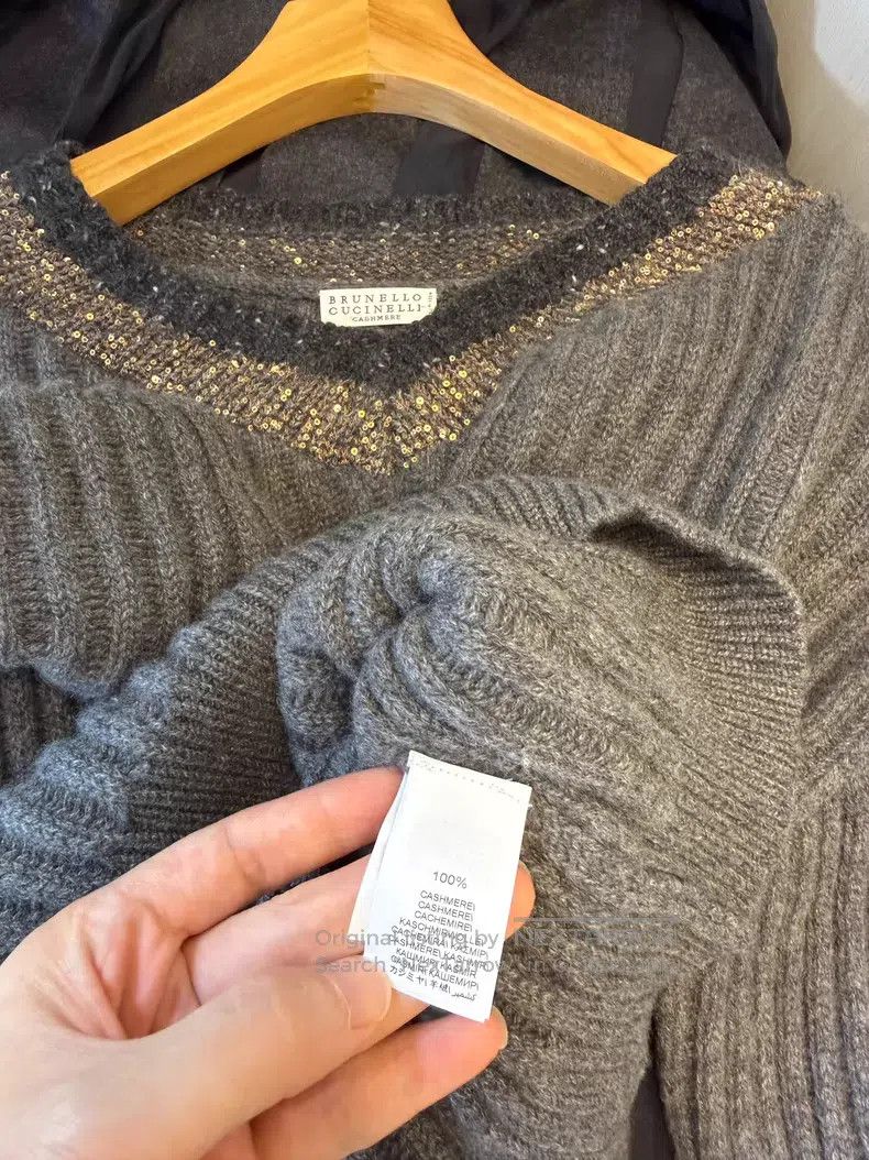 Brunello Cucinelli Brunello Cucinelli Sequined Cashmere Sweater Size S / US 4 / IT 40 - 6 Thumbnail