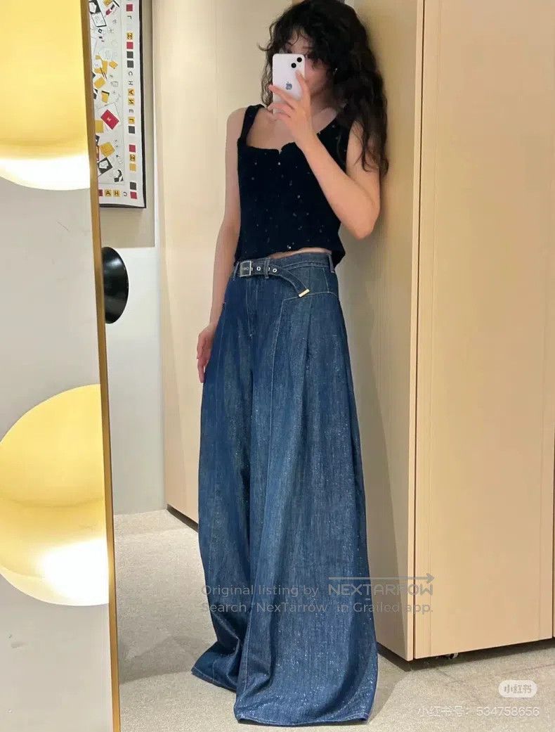 Chanel Chanel Blue wide-leg jeans and trousers Size 42" / US 20 - 7 Thumbnail