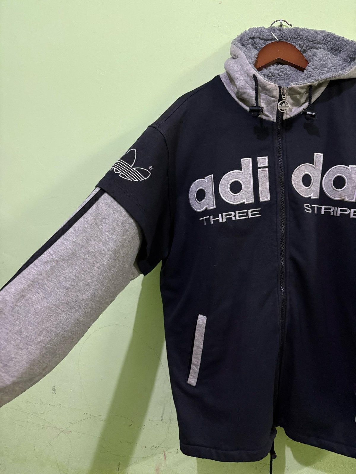 Adidas Vintage Adidas Hoodies Big Logo Design Black Gray Design Size US M / EU 48-50 / 2 - 2 Thumbnail