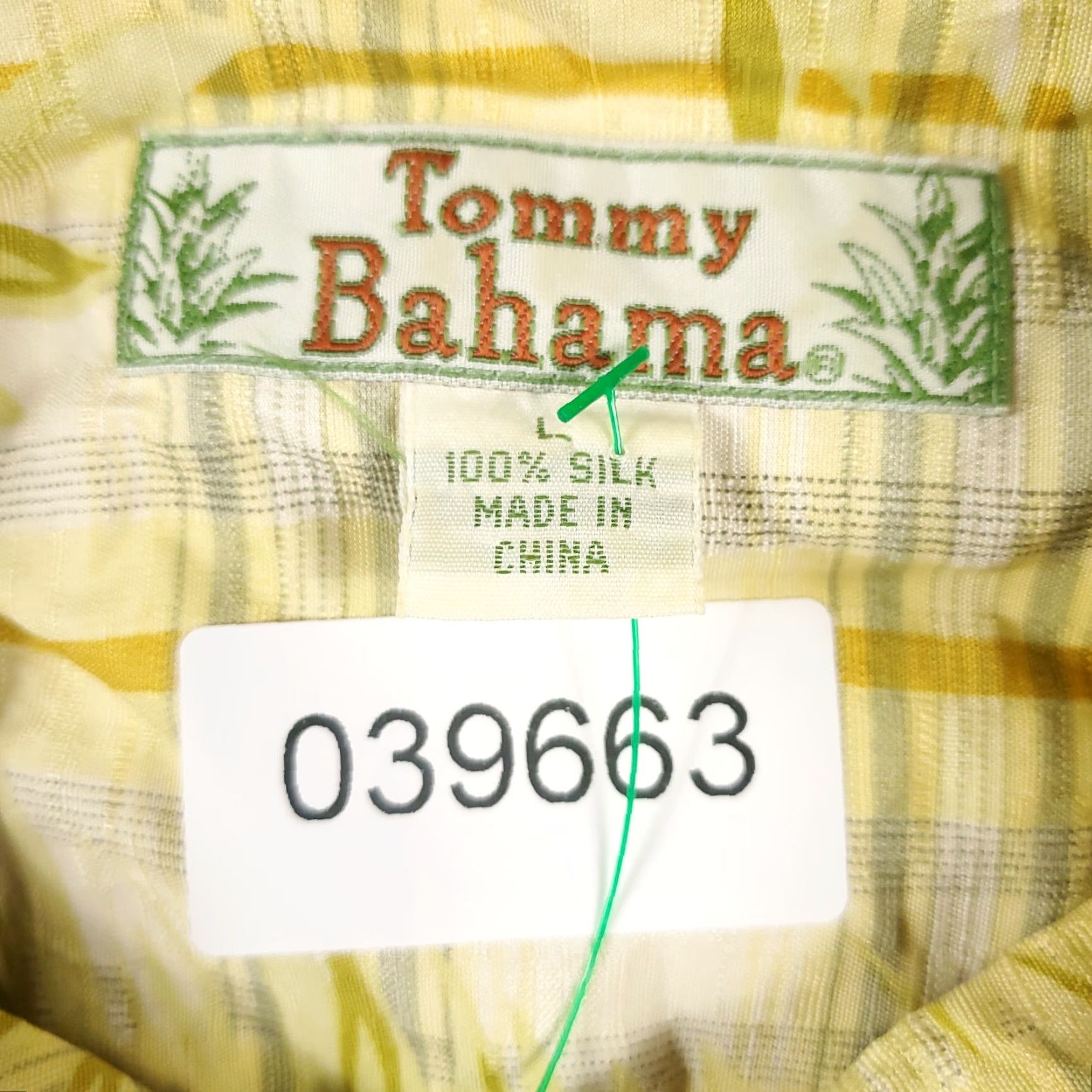 Tommy Bahama Tommy Bahama Hawaiian Shirt Mens Large Yellow Floral Button-Up Short Sleeve Size US L / EU 52-54 / 3 - 6 Thumbnail