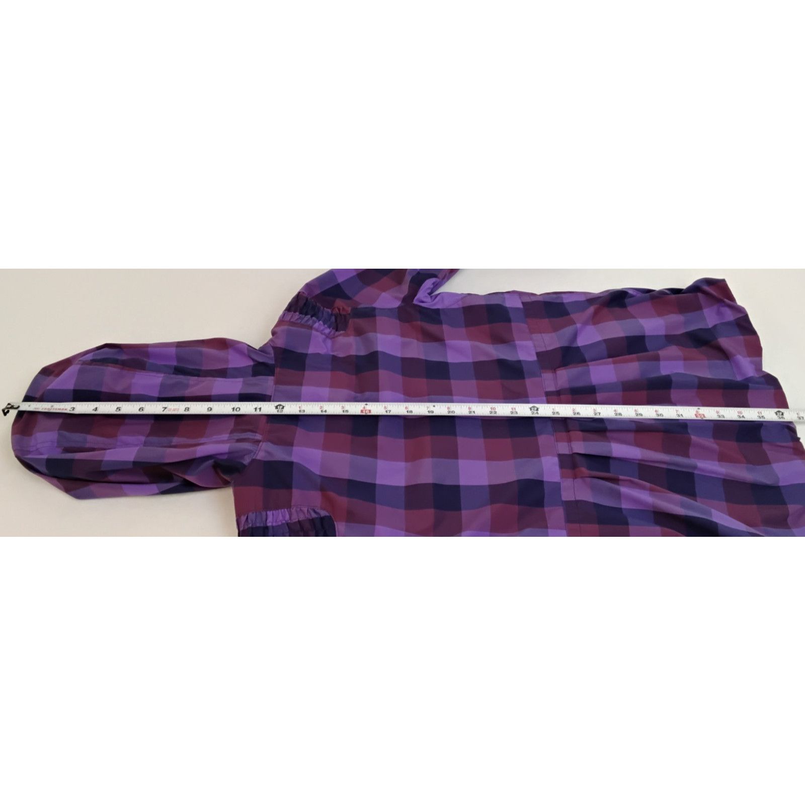 Lululemon Lululemon Light Weight Jacket Women's S Purple/Pink Plaid Size S / US 4 / IT 40 - 21 Thumbnail