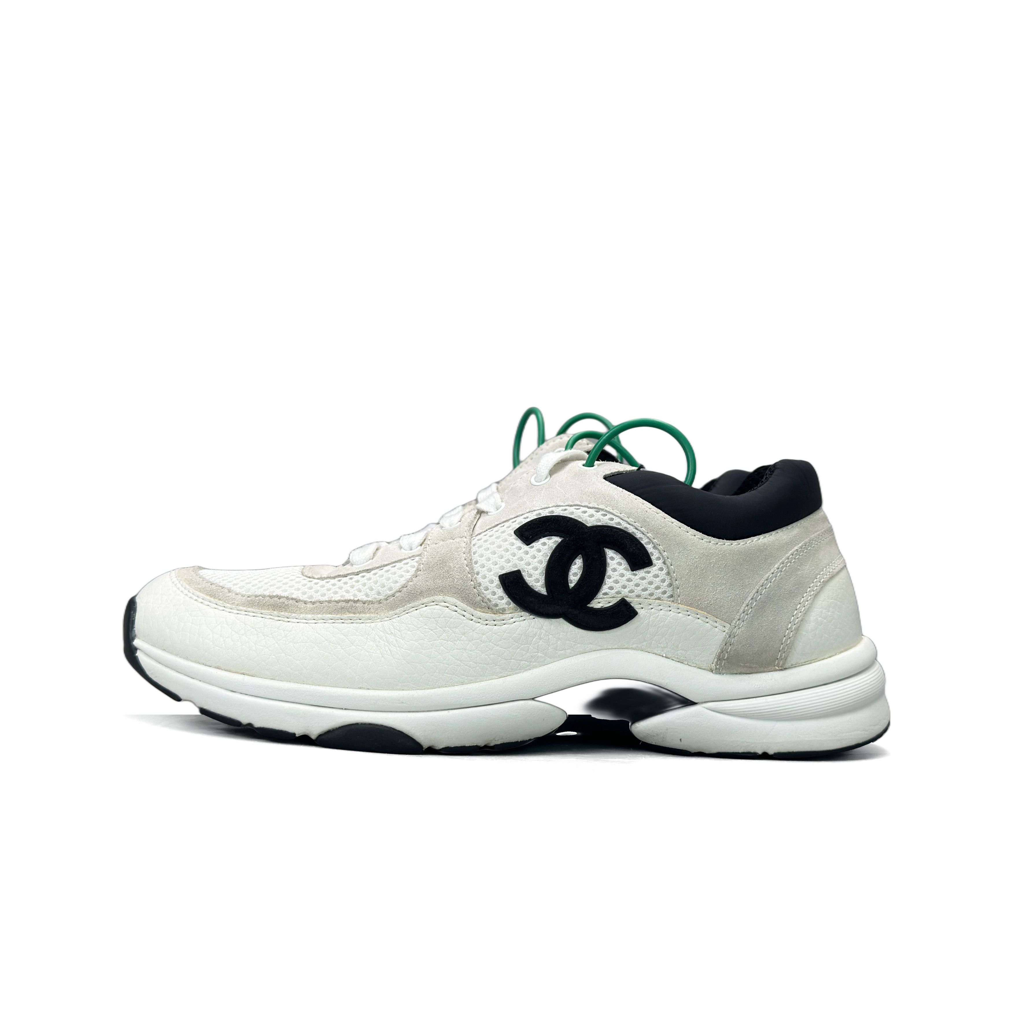 Chanel Chanel CC Low-Top Sneakers Size 41 Size US 11 / IT 41 - 1 Thumbnail
