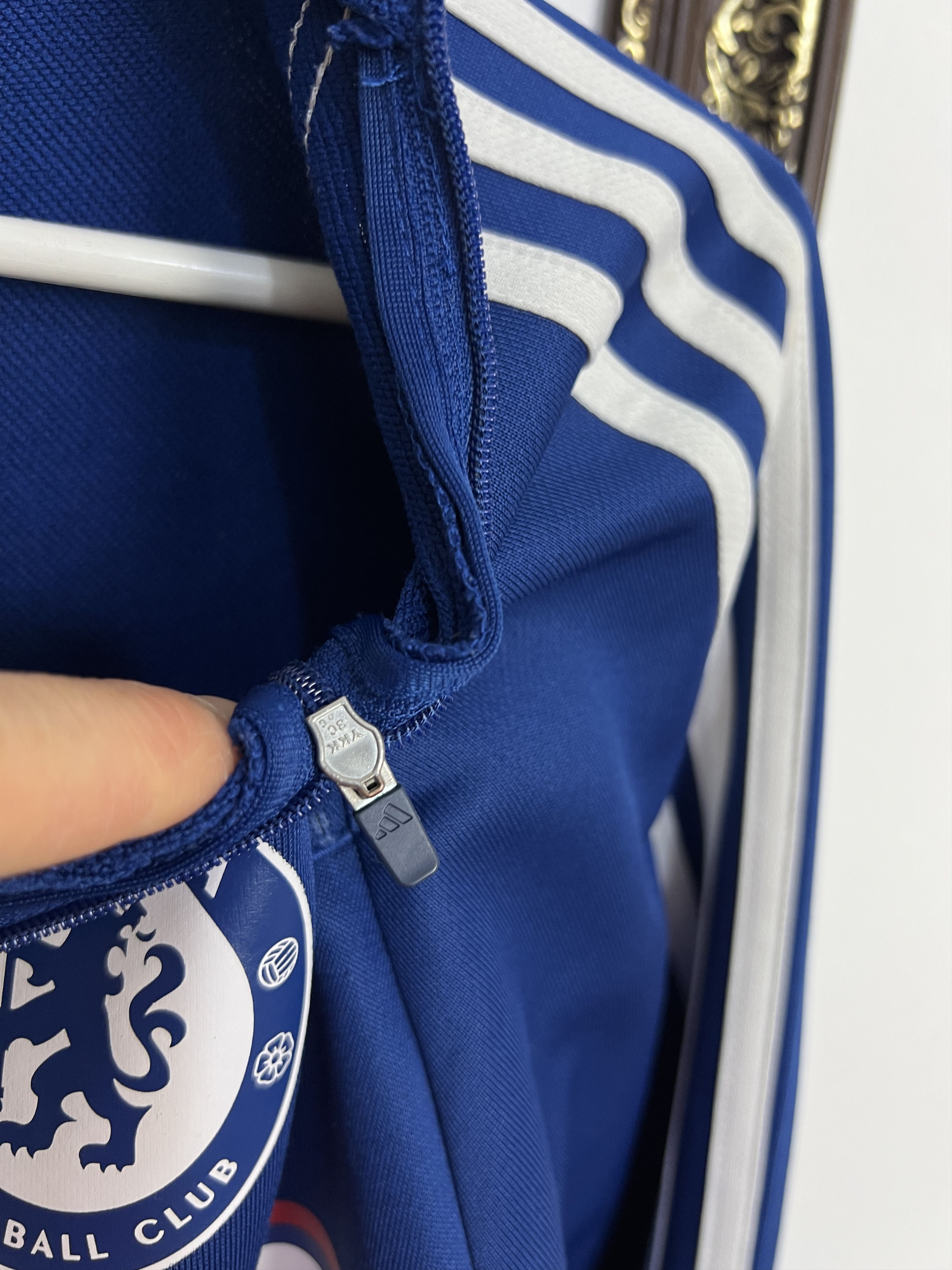 Adidas Vintage Chelsea Football Train Sweatshirt Track Top Crewneck Size US M / EU 48-50 / 2 - 5 Thumbnail