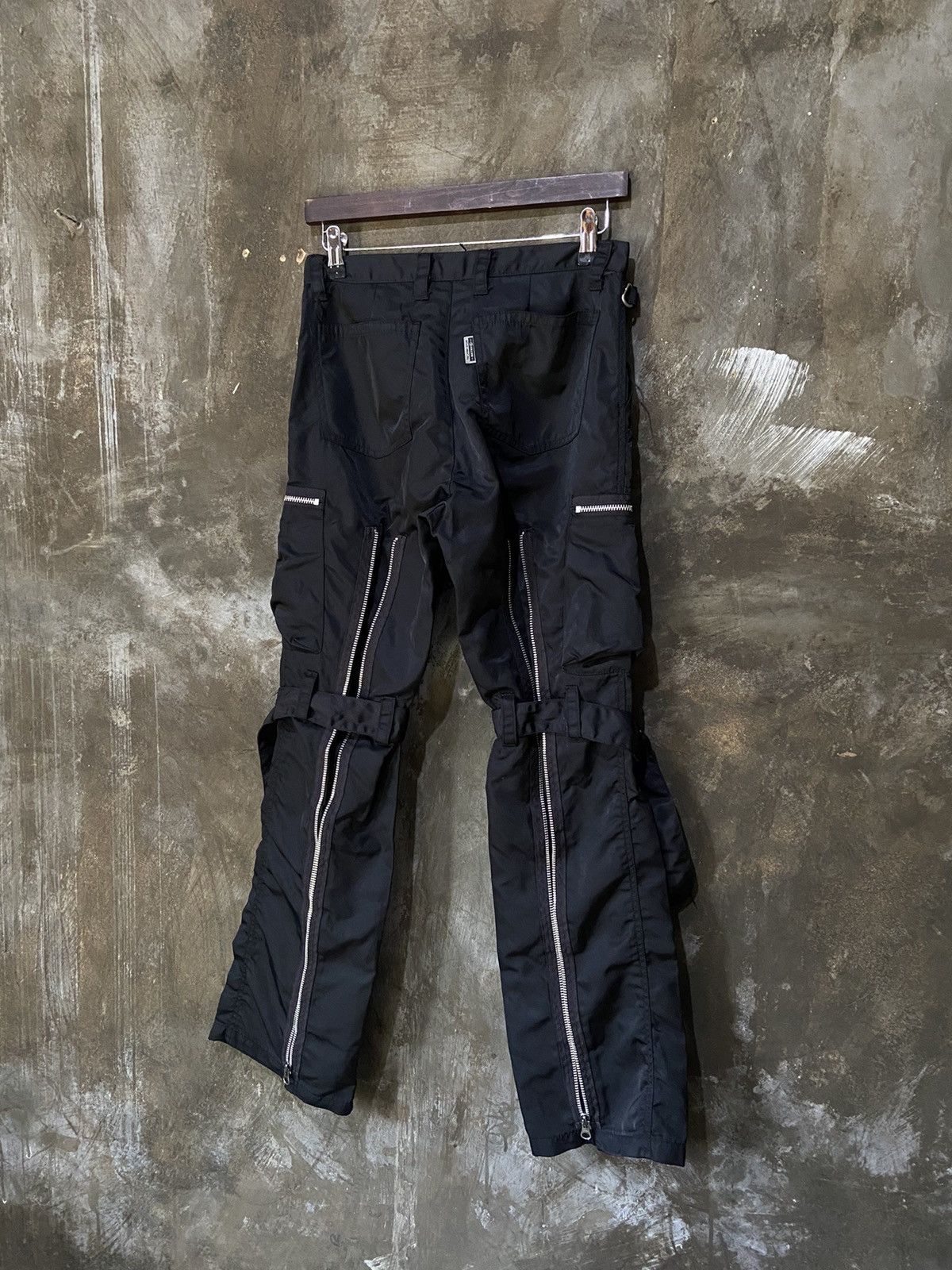 Japanese Brand × Le Grande Bleu (L.G.B.) × Seditionaries Japanese-Batsu Nylon Bondage Pants Size US 30 / EU 46 - 9 Thumbnail