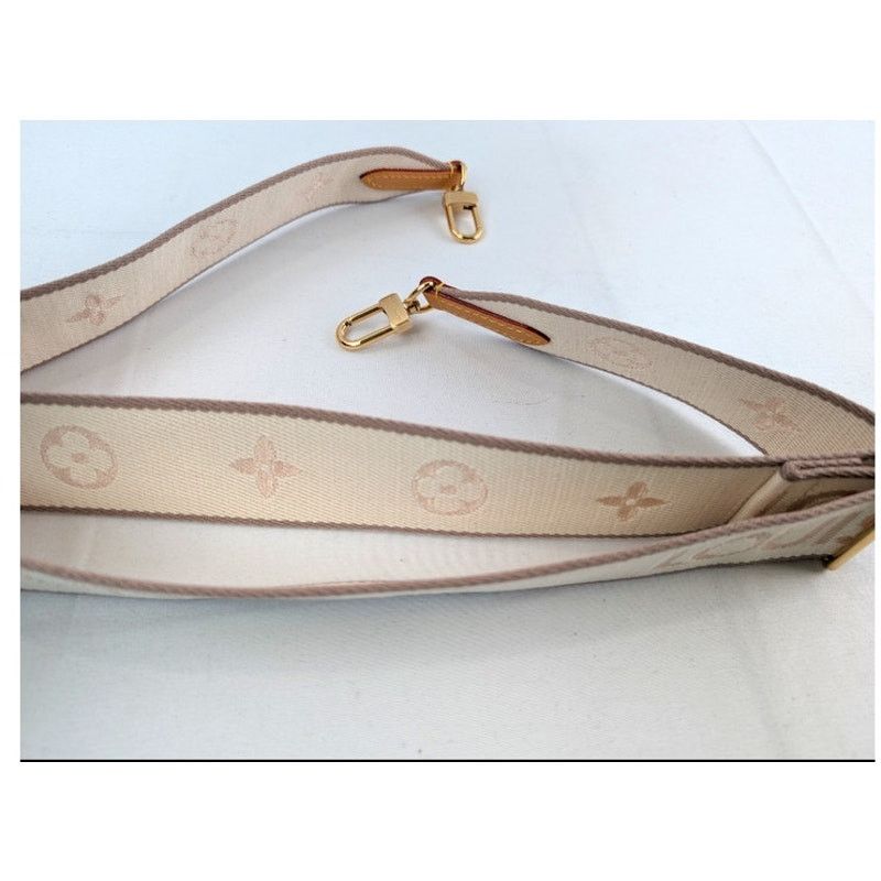 Louis Vuitton o1rshd1 Size: OS / jacquard bandoulière bag strap in Beige Size ONE SIZE - 4 Thumbnail