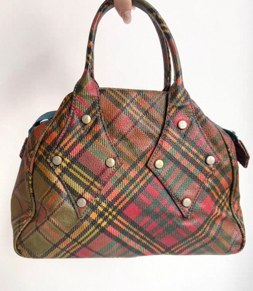 Vivienne Westwood Vivienne Westwood size os Classic Color Scheme Size ONE SIZE - 2 Thumbnail
