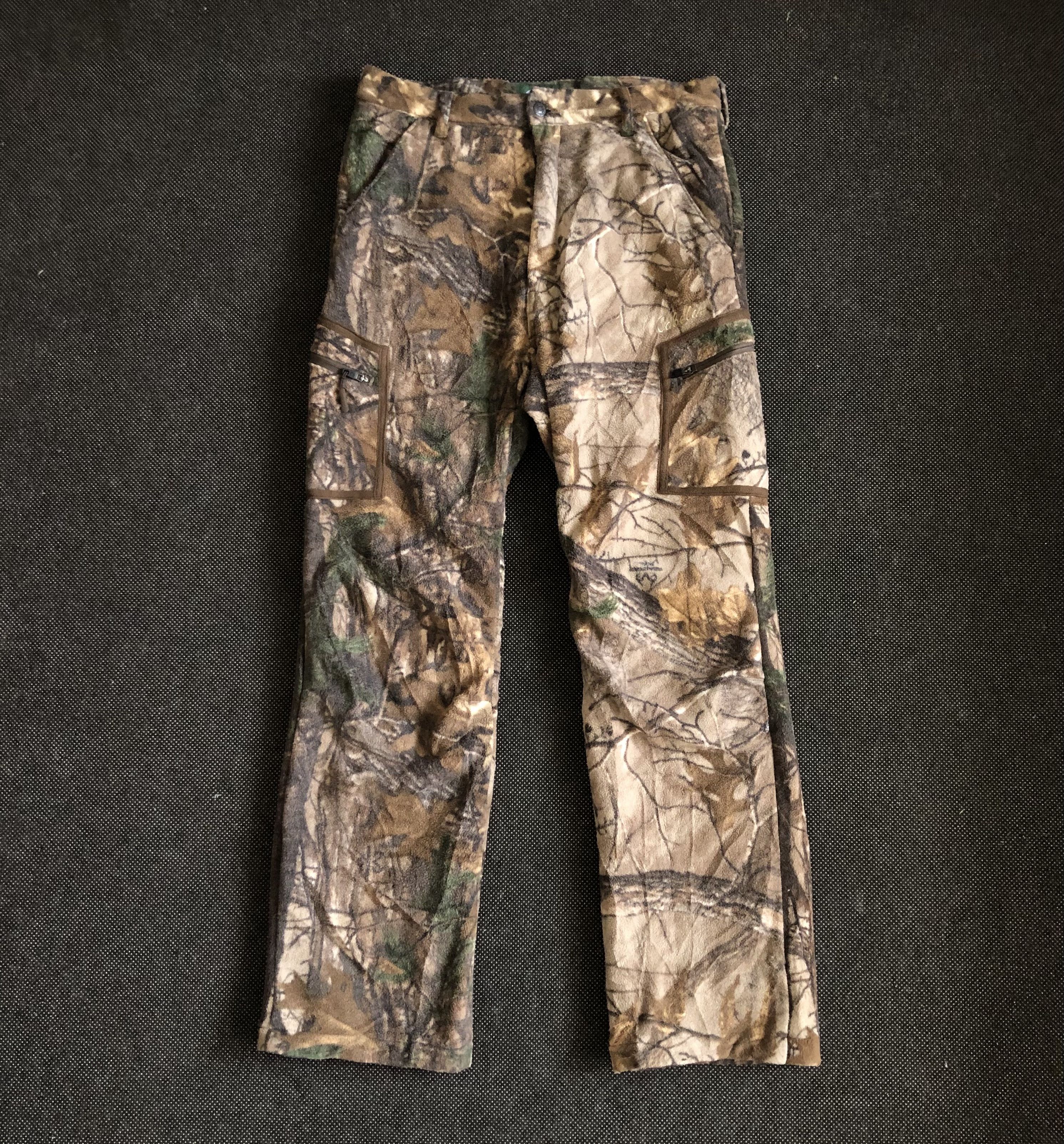 Cabelas × Realtree CABELA’S REAL TREE HUNTING FLEECE CARGO PANTS Size US 35 - 1 Thumbnail