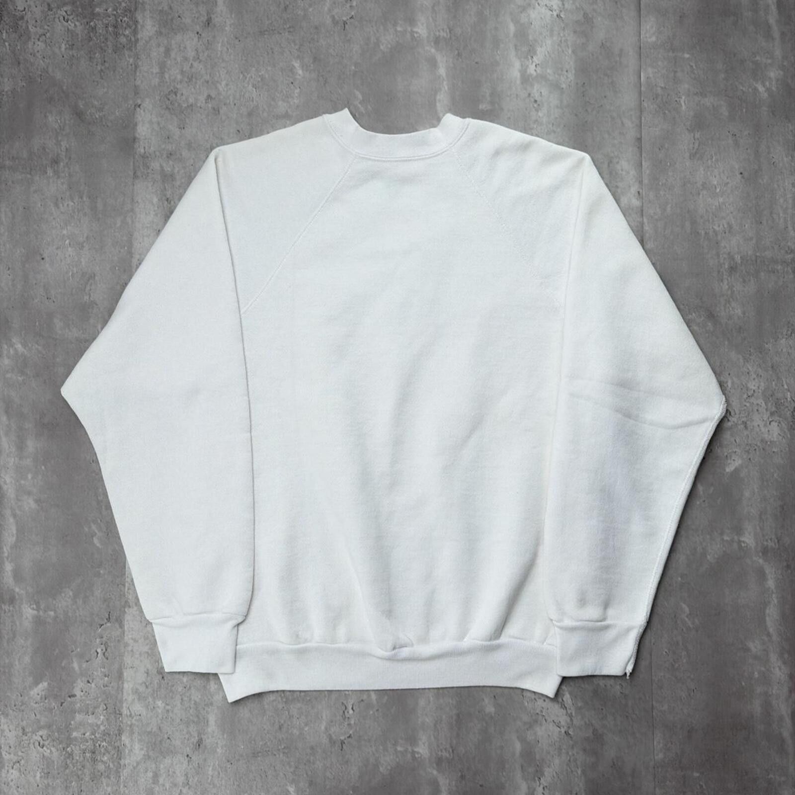 Other Vintage 80’s White Discus Athletic Boxy Crewneck Sweater Size US L / EU 52-54 / 3 - 1 Thumbnail