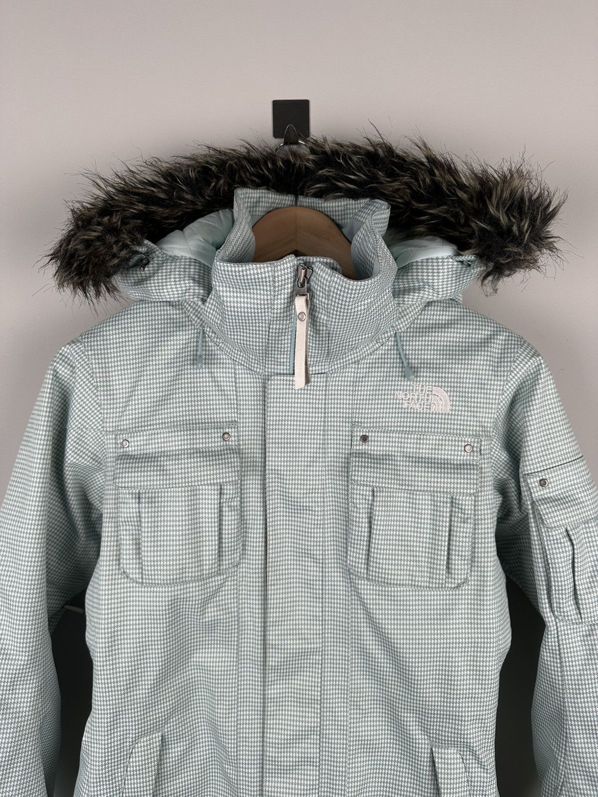 Japanese Brand × The North Face The North Face Fuzzy Rabbit Fur Hooded Ski Jacket Size S / US 4 / IT 40 - 2 Thumbnail