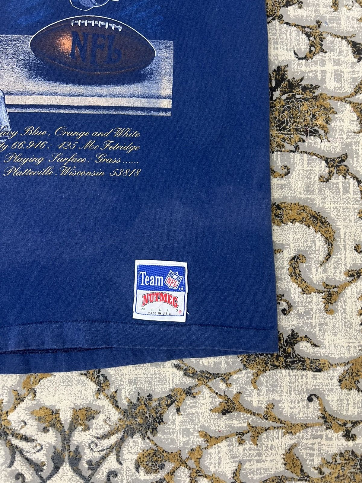 Salem Sportswear Vintage Chicago Bears Nutmeg Mills T-Shirt (Made in USA) Size US L / EU 52-54 / 3 - 5 Thumbnail