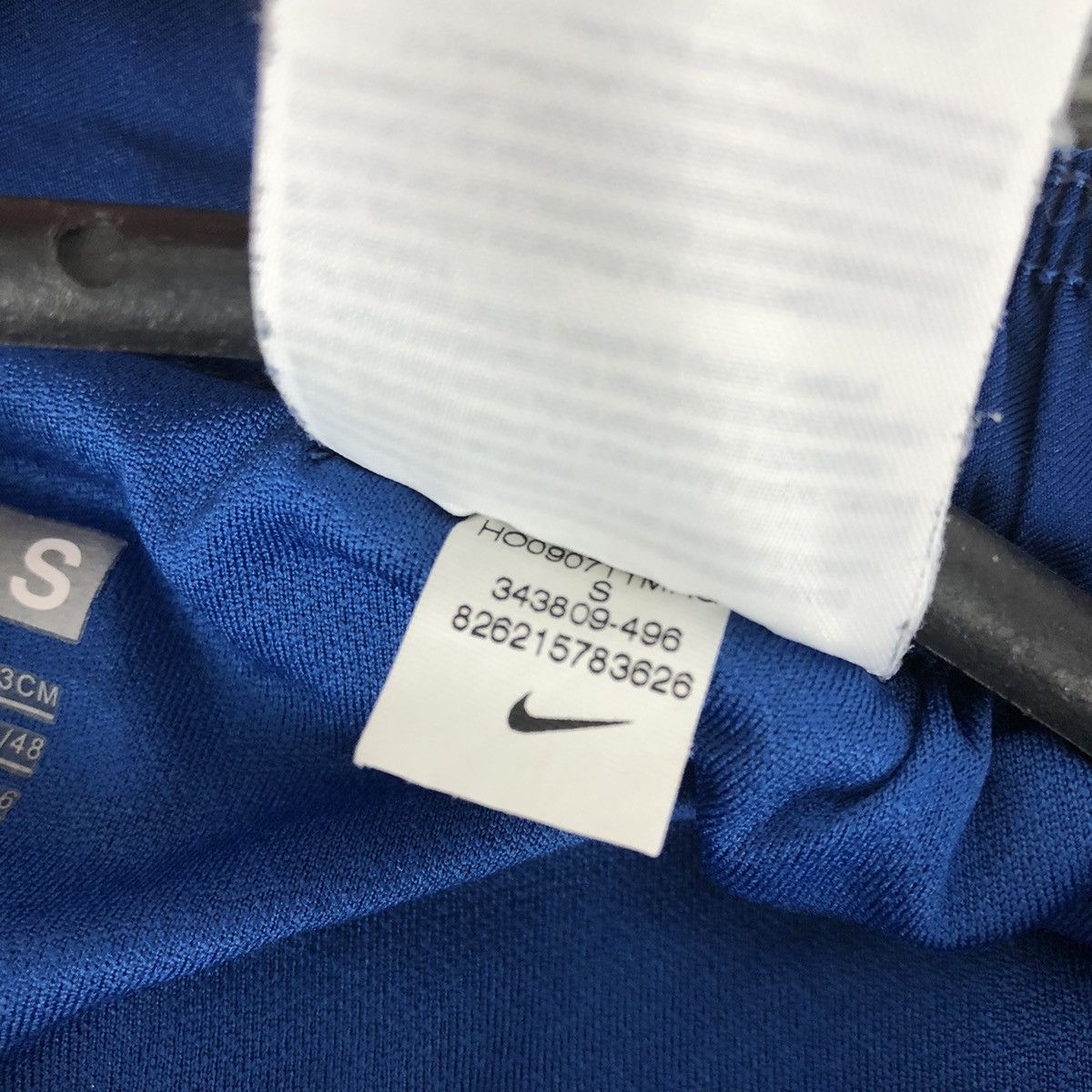 Nike Barcelona nike vintage shorts Size US 30 / EU 46 - 6 Thumbnail