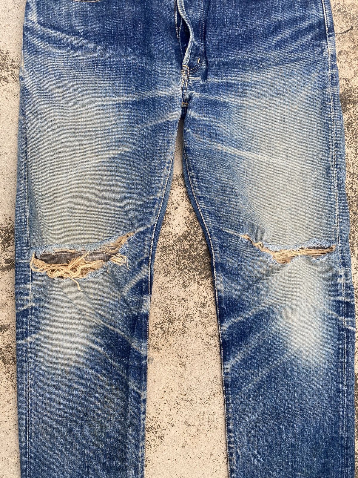 Blue Blue Japan × Japanese Brand × Le Grande Bleu (L.G.B.) Blue Blue Japan Distressed Selvedge Honeycomb Clawmark Denim Size US 29 - 6 Thumbnail