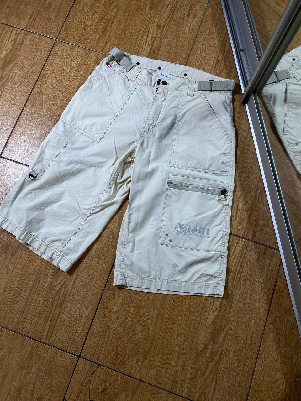 Vintage O'Neill Board Shorts Men’s 30 White Cargo Pockets Surf Swim Size US 30 / EU 46 - 9 Thumbnail