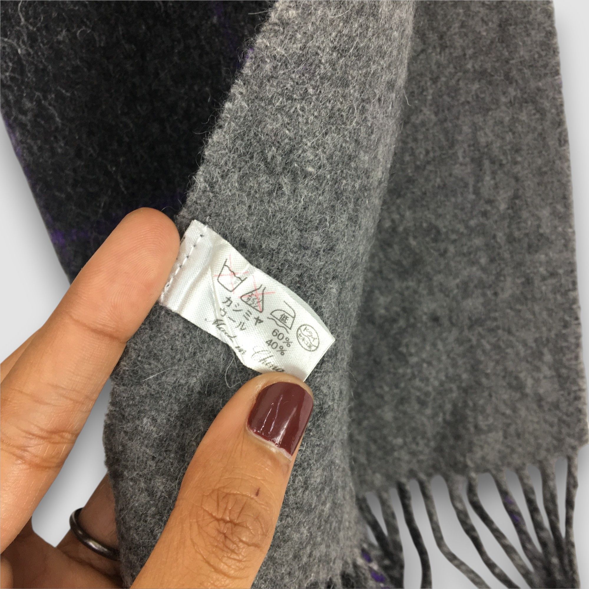Alexander Julian Vintage Alexander Julian Scarf Wool Winter Fringe Scarves Size ONE SIZE - 4 Thumbnail