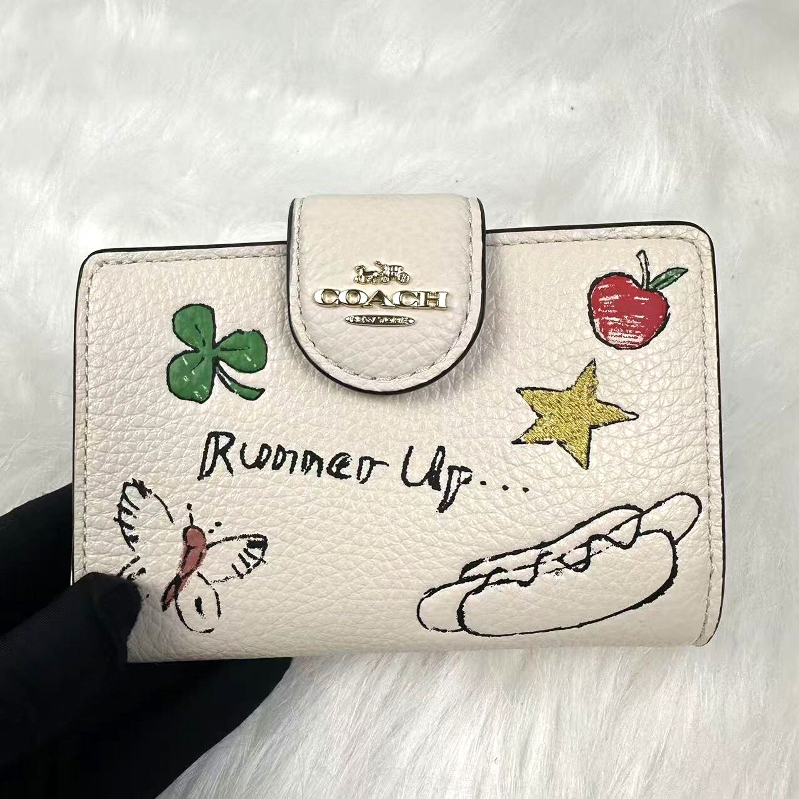 Coach Coach Medium Corner Zip Wallet With Sketch Print Chalk NWT Size ONE SIZE - 1 Thumbnail
