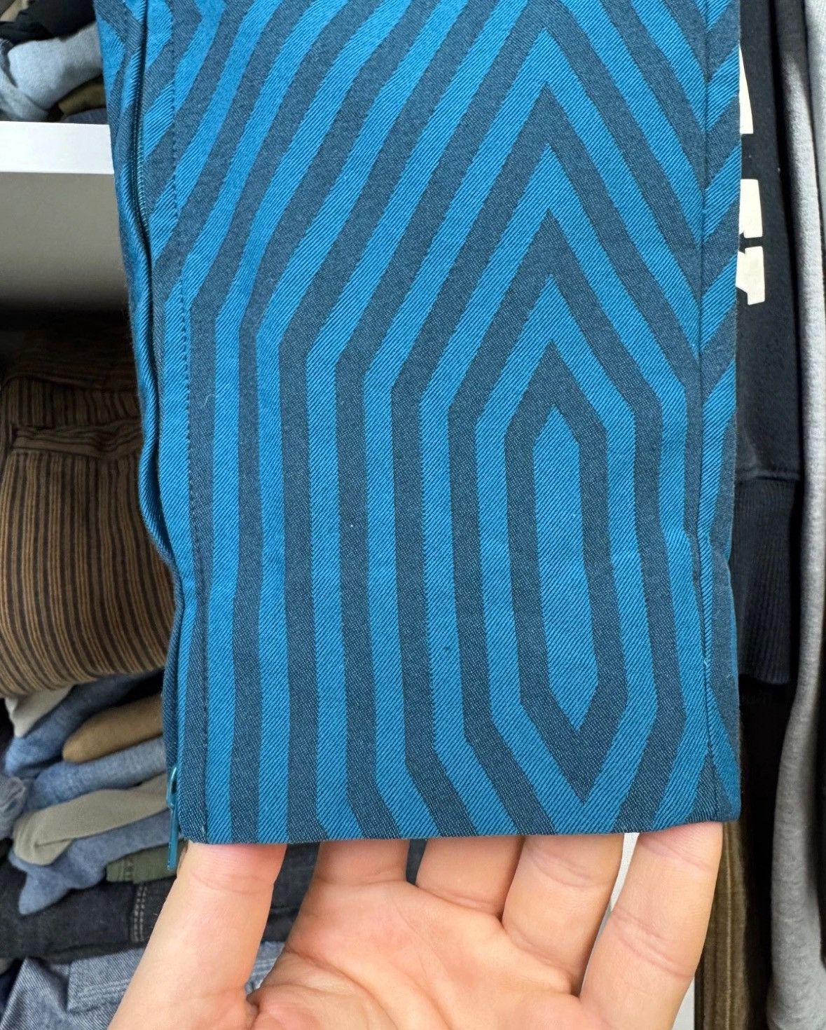 Issey Miyake Issey Miyake Women's Geometric Print Pants Trousers Size 3 Size 27" / US 4 / IT 40 - 22 Thumbnail