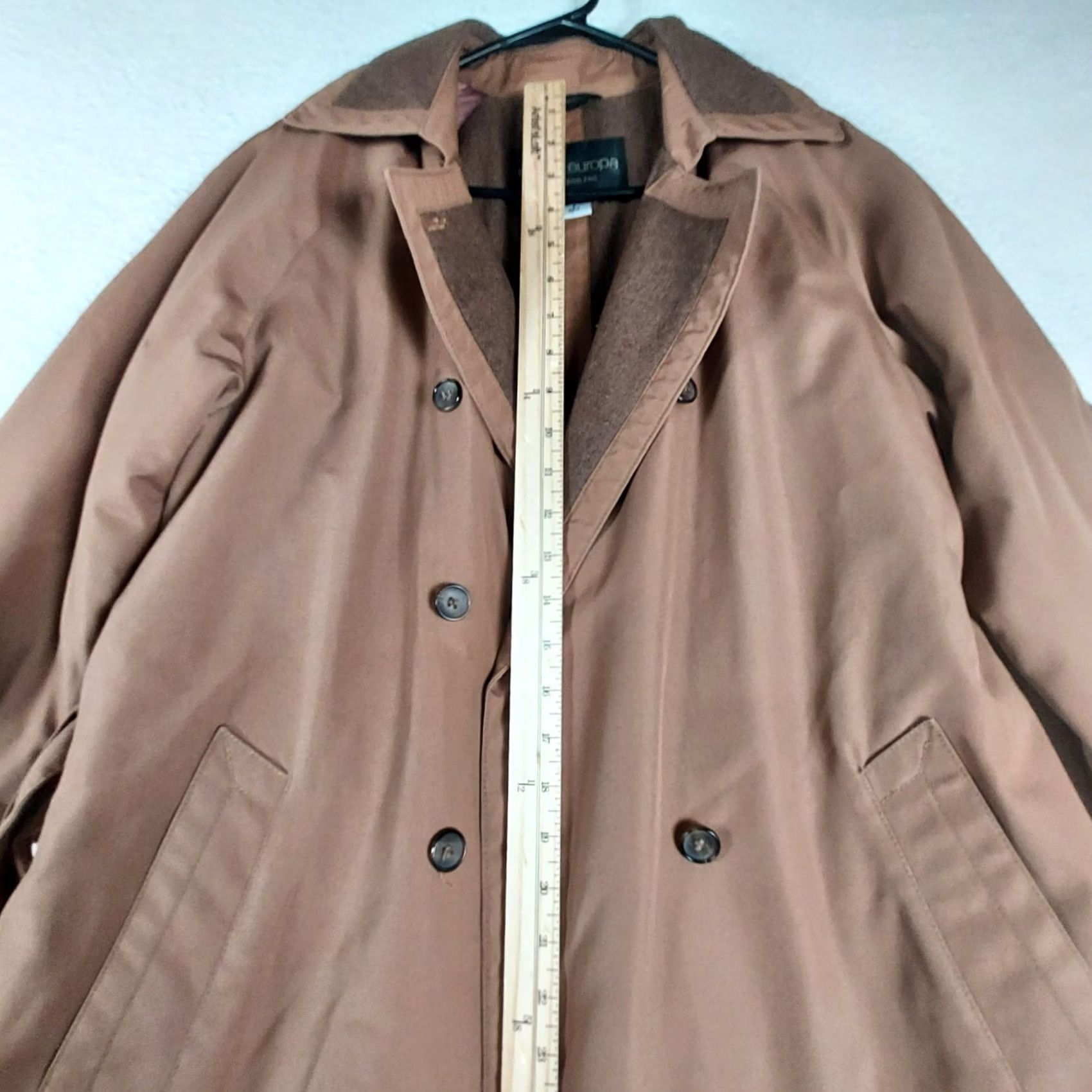 Vintage VINTAGE London Fog Tempo Europa Women’s Coat Trench Belted Brown 8R Thinsulate Faux Fur Collar Womens Size M / US 6-8 / IT 42-44 - 5 Thumbnail