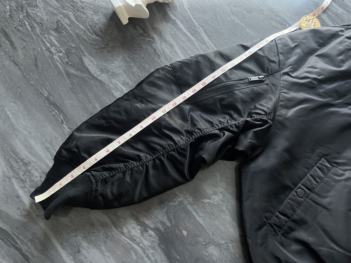 GU × Undercover Undercover x GU : Bomber Jacket Freedom Noise Size US M / EU 48-50 / 2 - 17 Thumbnail