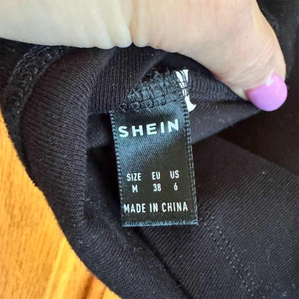 Shein SHEIN Women's Black Mock Neck Long Sleeve Crop Top Size M C Size M / US 6-8 / IT 42-44 - 4 Thumbnail