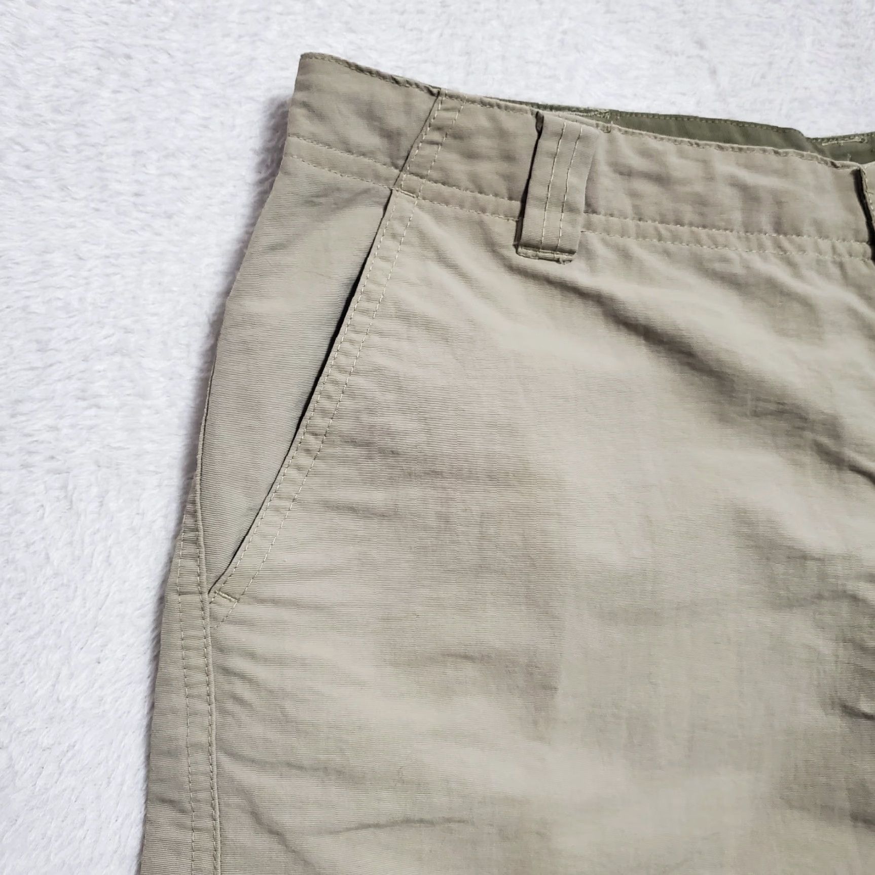 The North Face The North Face Shorts Women 8 Tan 100% Nylon Flat Front Mid Rise Hiking Outdoor Size 30" / US 8 / IT 44 - 6 Thumbnail