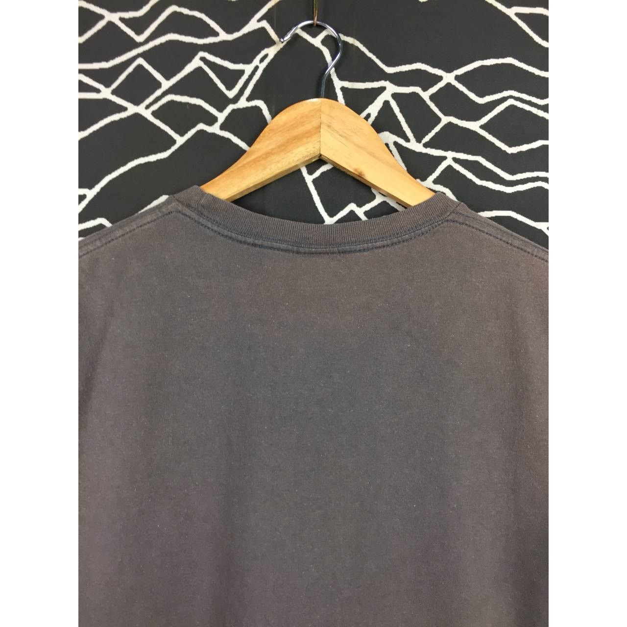 Enjoi Vtg Enjoi Skateboards Dirty Larry Parody Pro Skater Tee Size US M / EU 48-50 / 2 - 7 Thumbnail