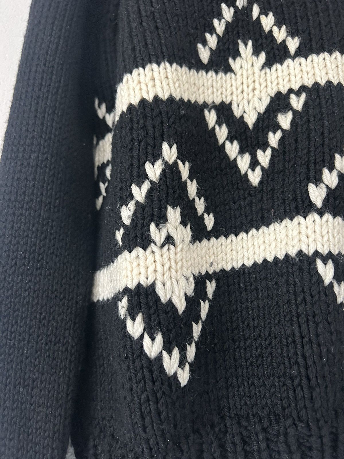 Prada Knit Sweater with Geometric Pattern Size US M / EU 48-50 / 2 - 9 Thumbnail