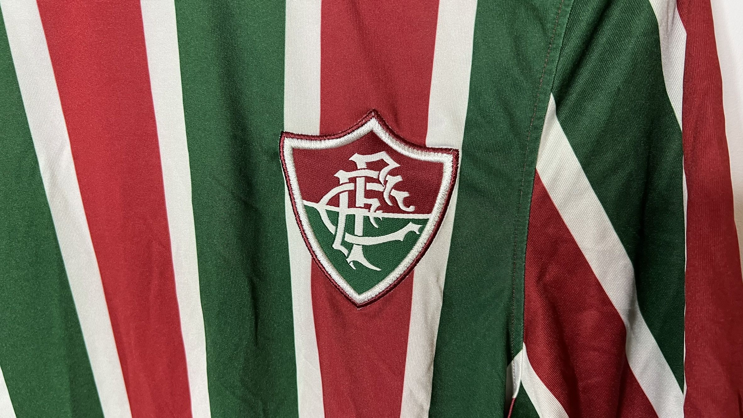 Under Armour FLUMINENSE 2017 2018 HOME FOOTBALL SHIRT SOCCER JERSEY Size US M / EU 48-50 / 2 - 5 Thumbnail