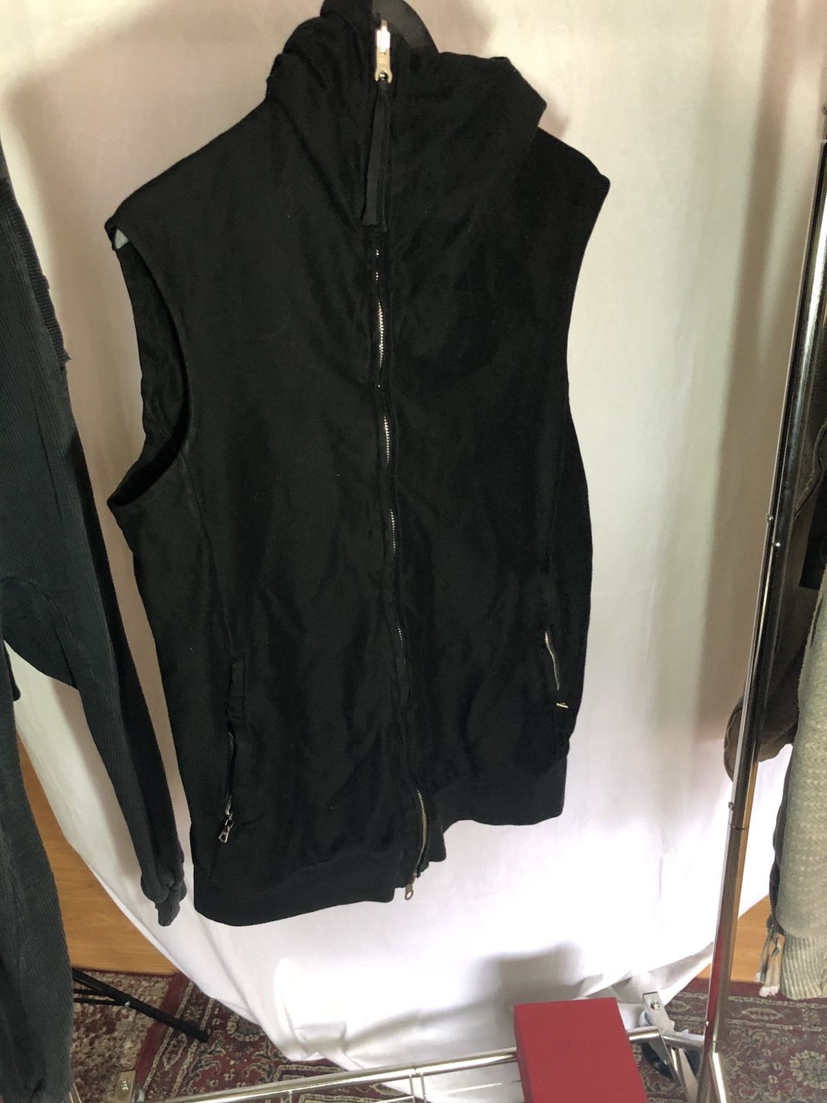 Boris Bidjan Saberi BORIS BIDJAN SABERI SS 17 “ninja” sleeveless hoodie Size US M / EU 48-50 / 2 - 2 Thumbnail