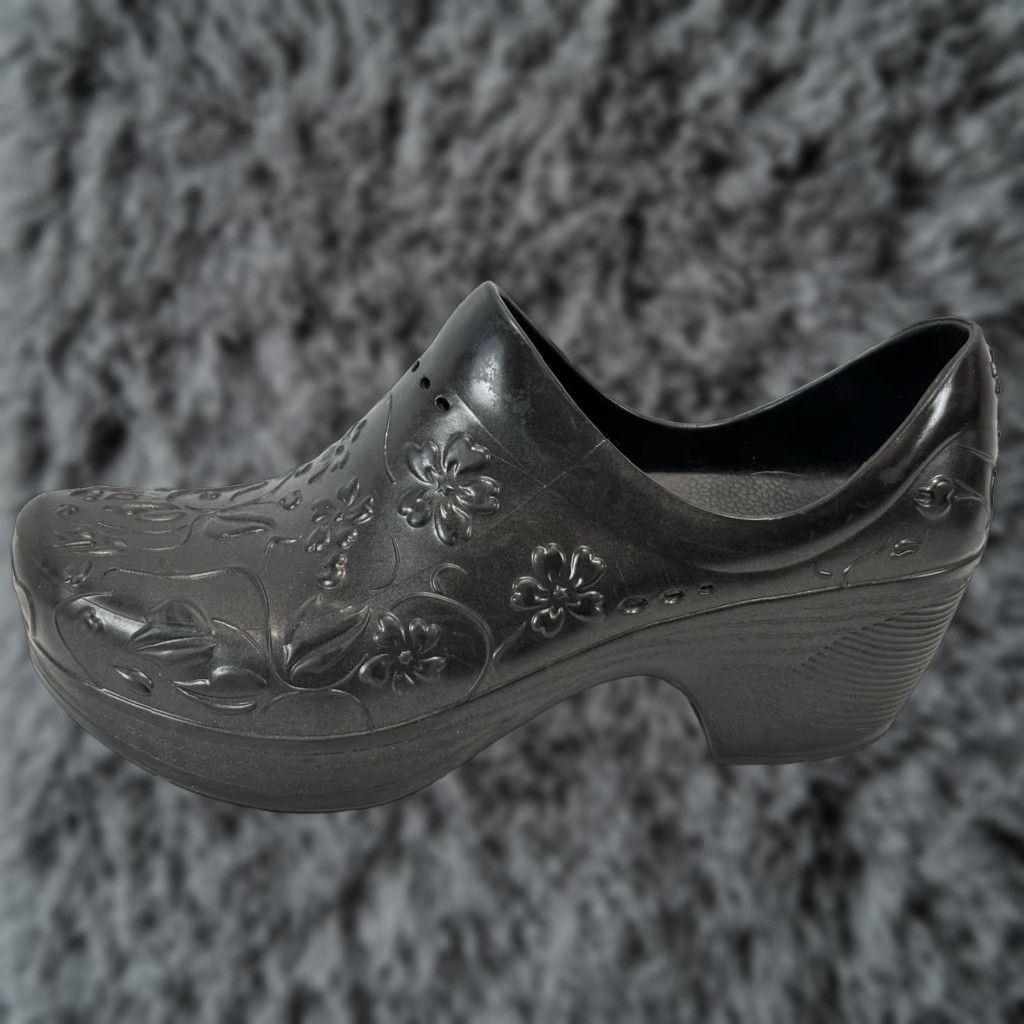 Dansko DANSKO Pixie Clogs Waterproof Slip Resistant EVA Womens Size 37 6.5 Black Size ONE SIZE - 1 Thumbnail
