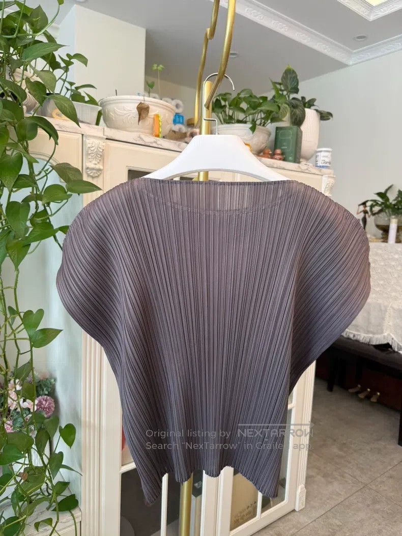 Issey Miyake Issey Miyake Brown Kelp-style Short-sleeve T-shirt Size L / US 10 / IT 46 - 6 Thumbnail