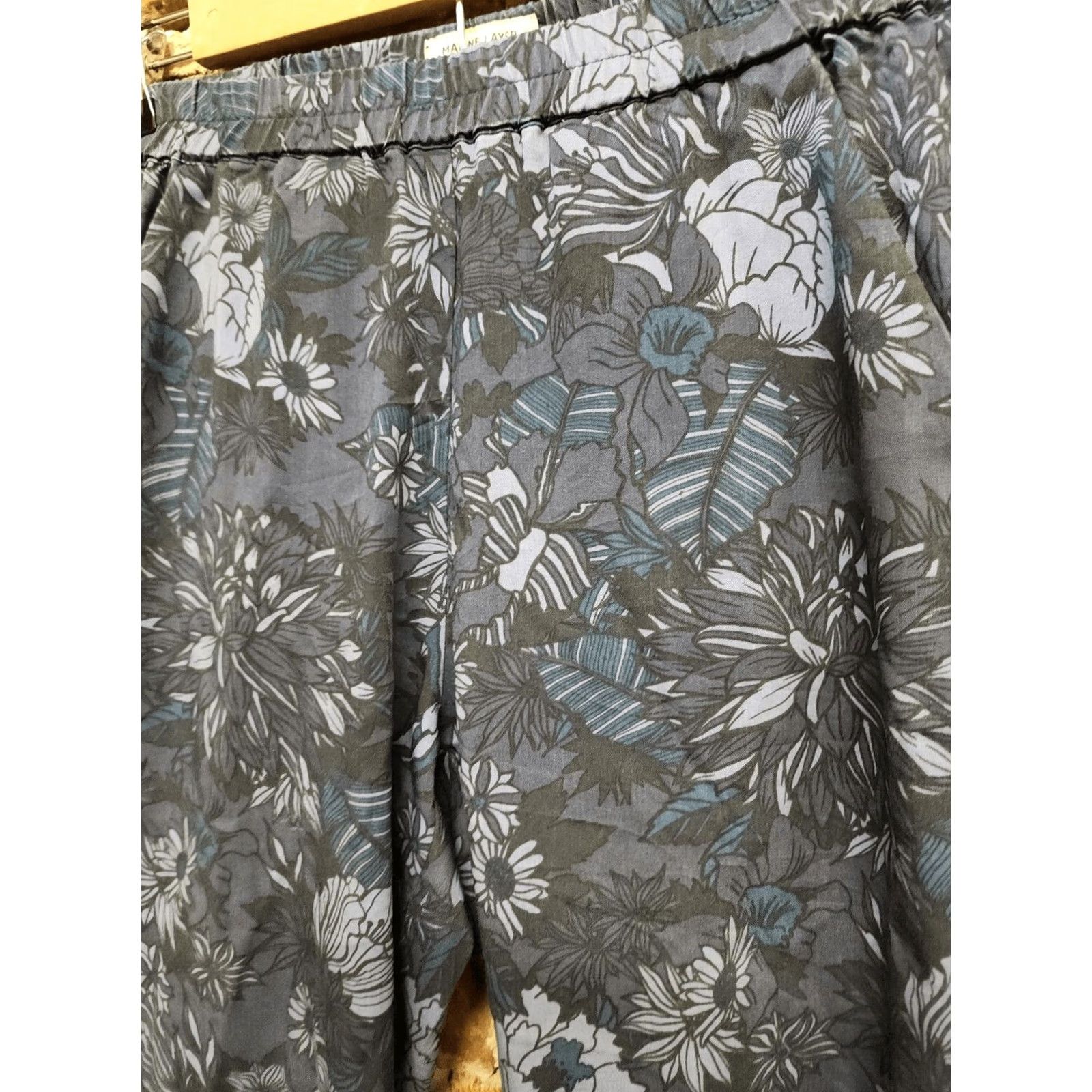 Marine Layer VINTAGE Marine Layer Floral Blue XS Womens Pants Regular Ankle Womens XS Floral Blue Marine Layer Pants Women Size 26" / US 2 / IT 38 - 4 Thumbnail