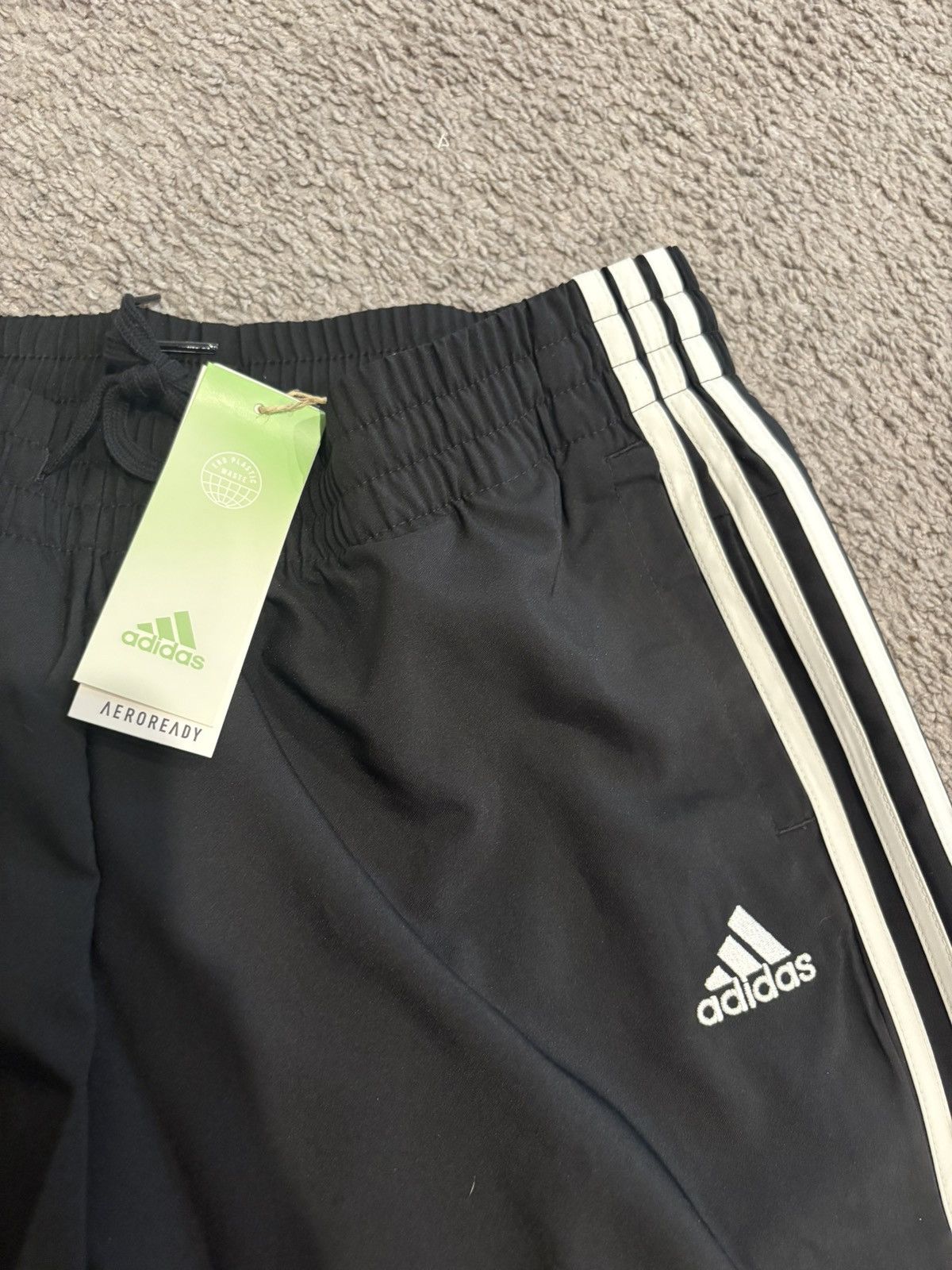 Adidas Adidas black and white jogger sweatpants Size 27" / US 4 / IT 40 - 2 Thumbnail