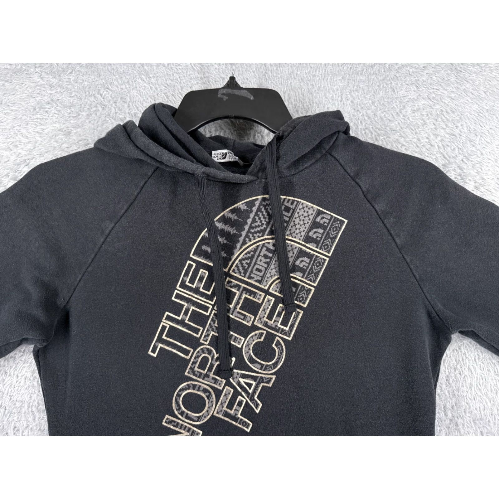 The North Face The North Face Hoodie Women Medium Black Pullover Sweater Floral Logo Pocket Cotton Blend Size M / US 6-8 / IT 42-44 - 4 Thumbnail