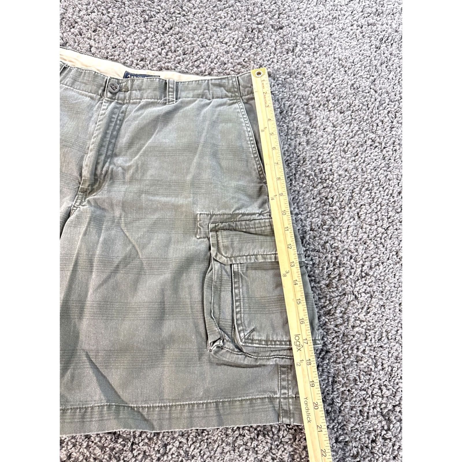 Arrow VINTAGE Arrow Cargo Shorts Mens 36 Green Plaid Utility Grunge Size US 36 / EU 52 - 2 Thumbnail
