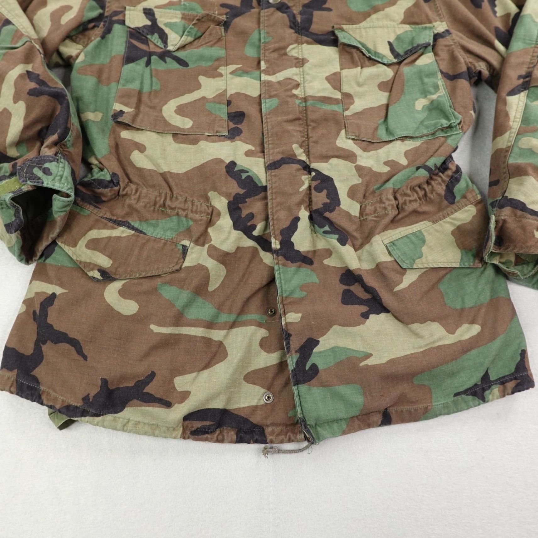 Vintage VINTAGE US Army Military Jacket Mens Medium Camo Outdoor 80s Cold Weather Parka Size US M / EU 48-50 / 2 - 3 Thumbnail
