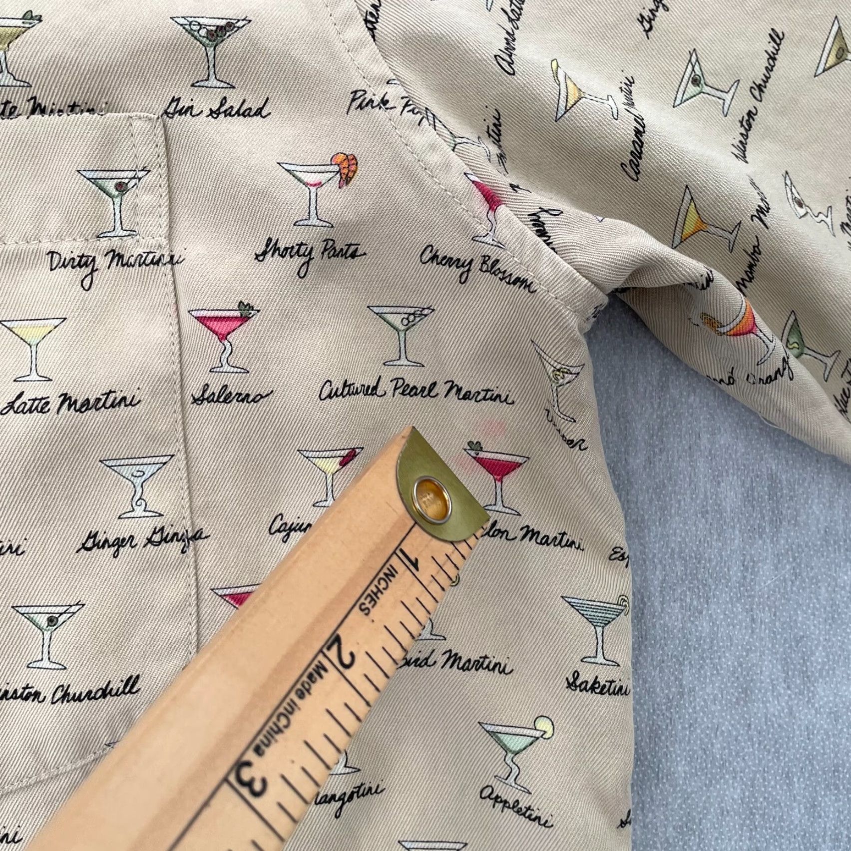 Tori Richard VINTAGE Tori Richard Shirt Adult Large Tan Silk Hawaiian Martini Cocktail AOP Print Mens Size US L / EU 52-54 / 3 - 6 Thumbnail